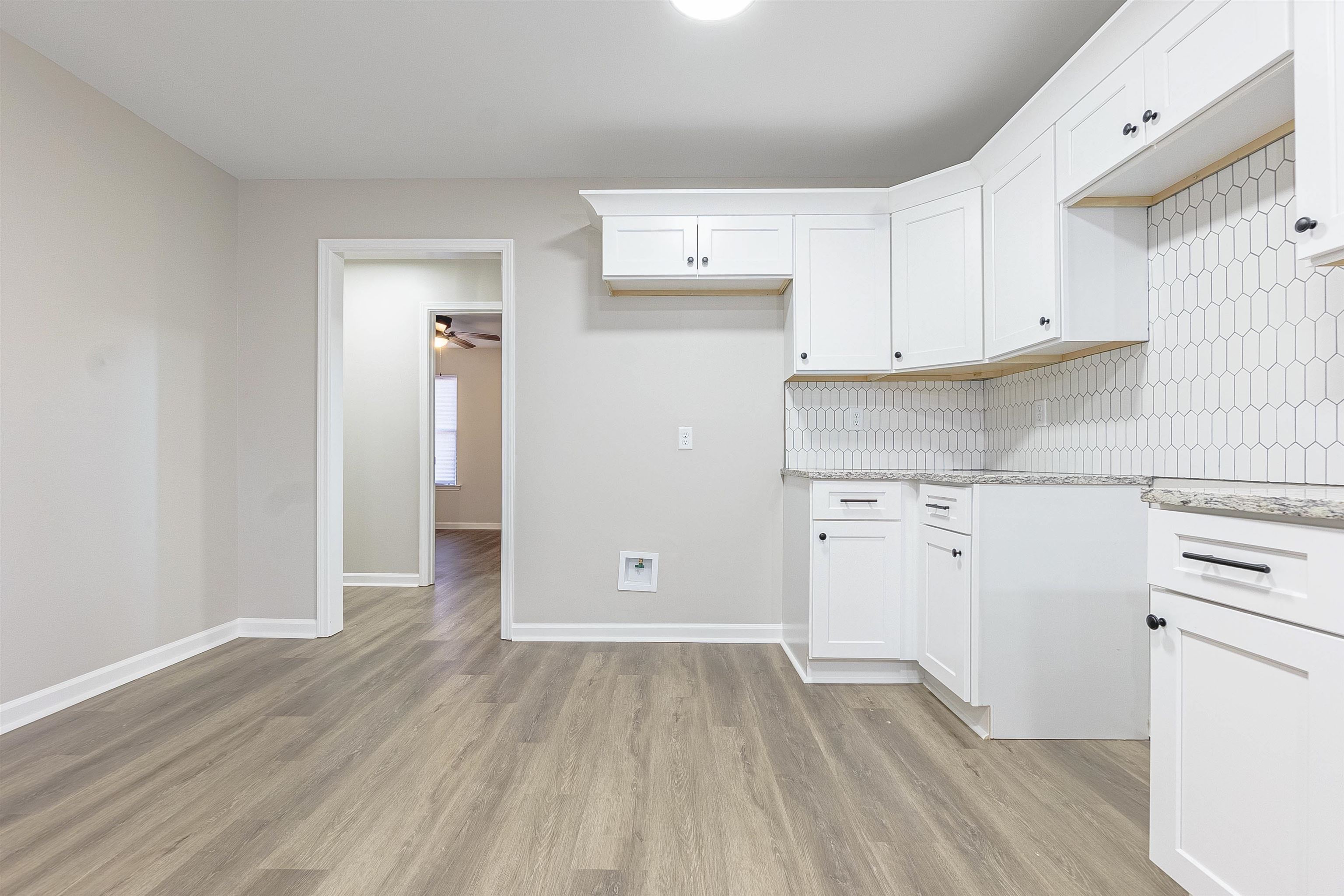 3128 DOUGLASS AVE