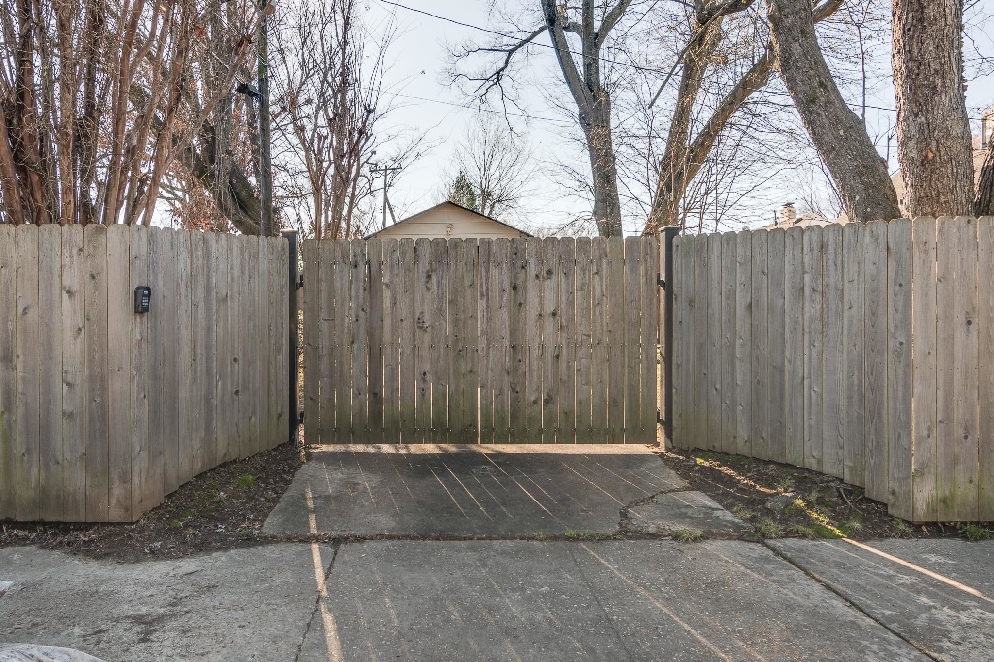 472 E SWAN RIDGE CIR E