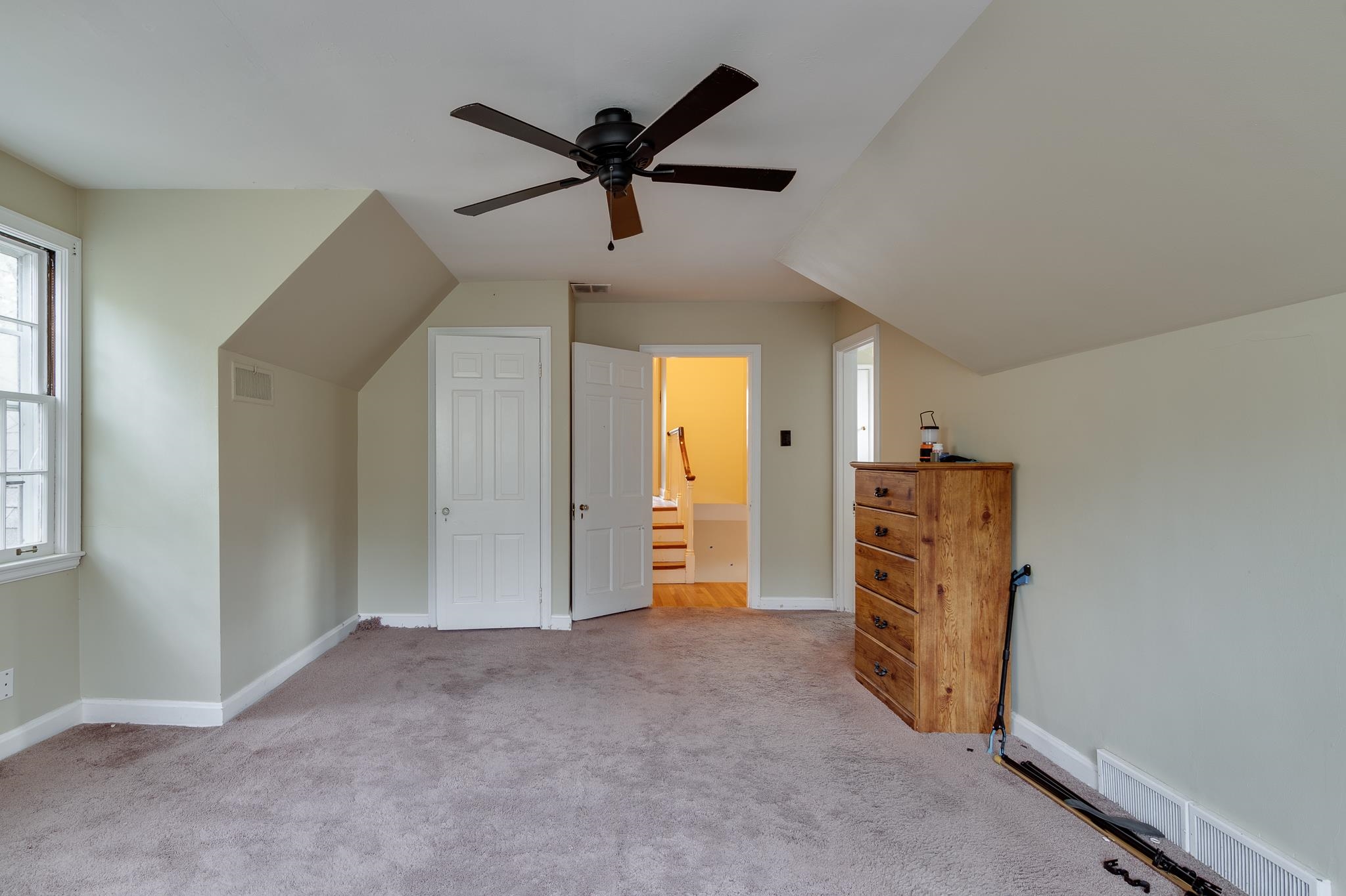 676 CENTER DR
