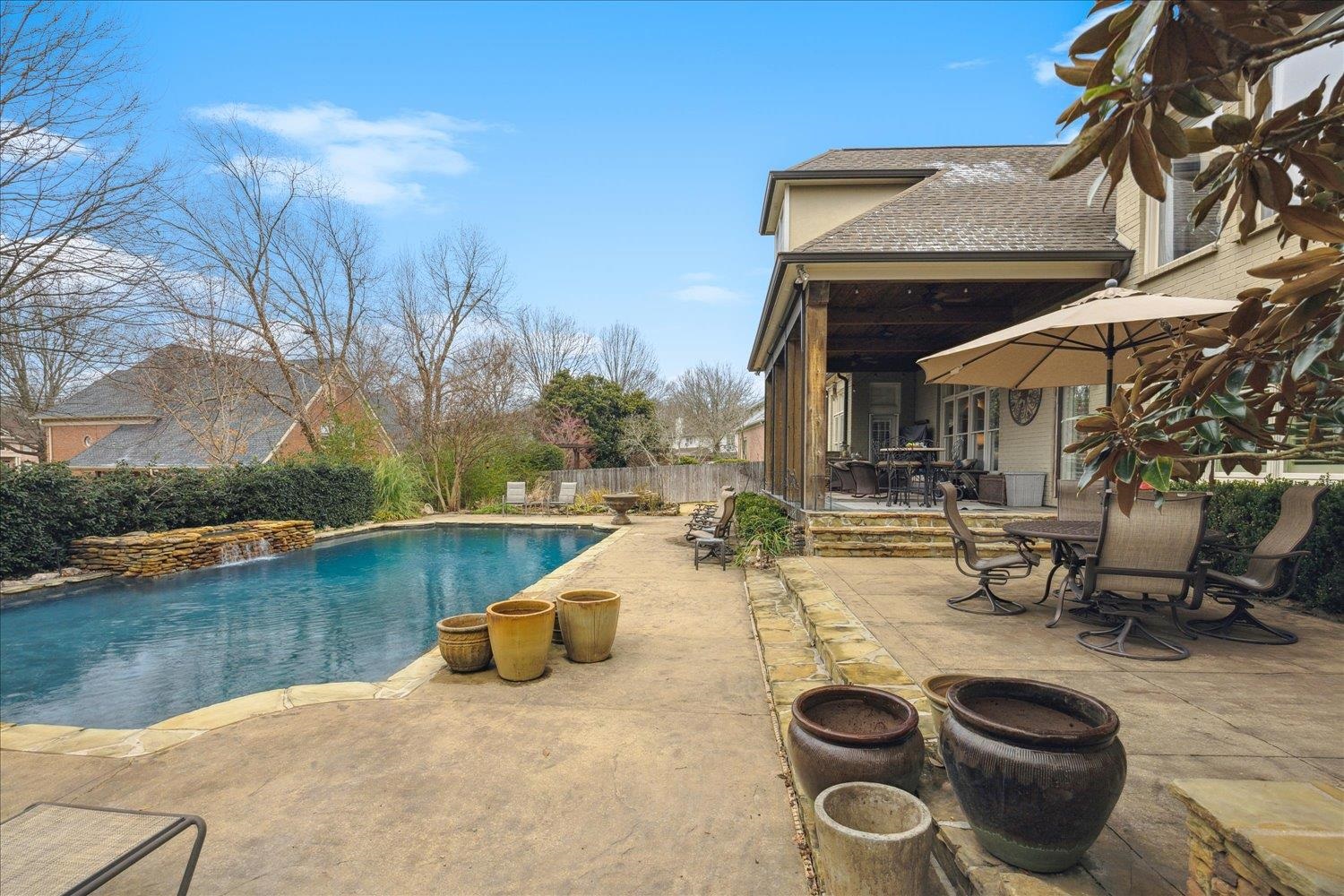 8959 CLAIBORNE FARM DR