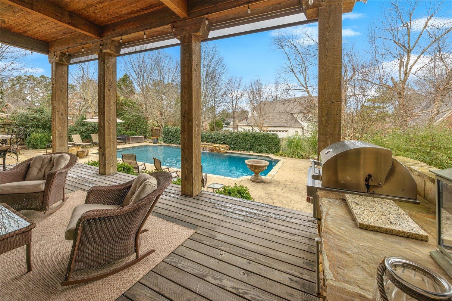 8959 CLAIBORNE FARM DR