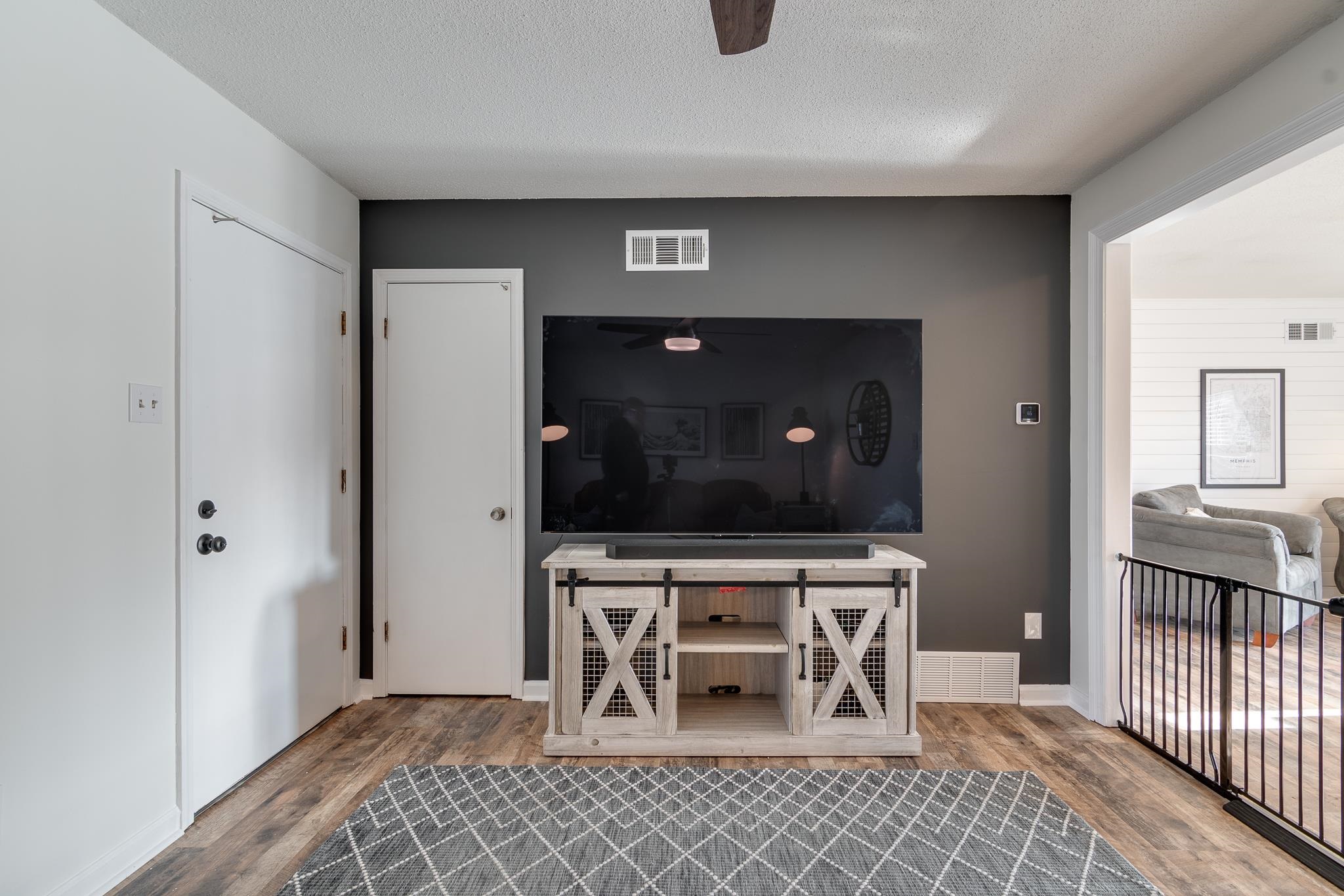 6289 BRIGHTWOOD DR