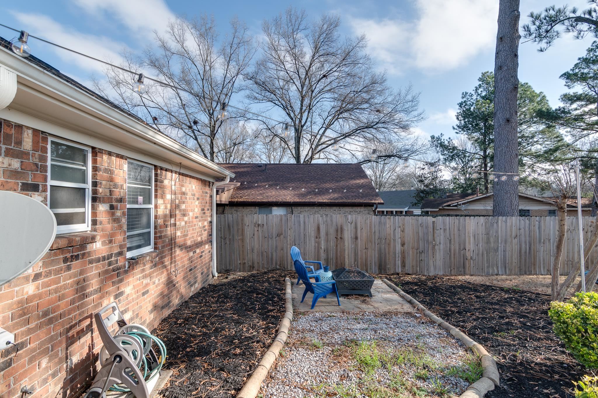 6289 BRIGHTWOOD DR