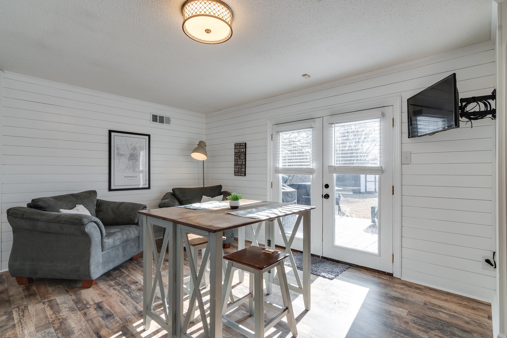 6289 BRIGHTWOOD DR