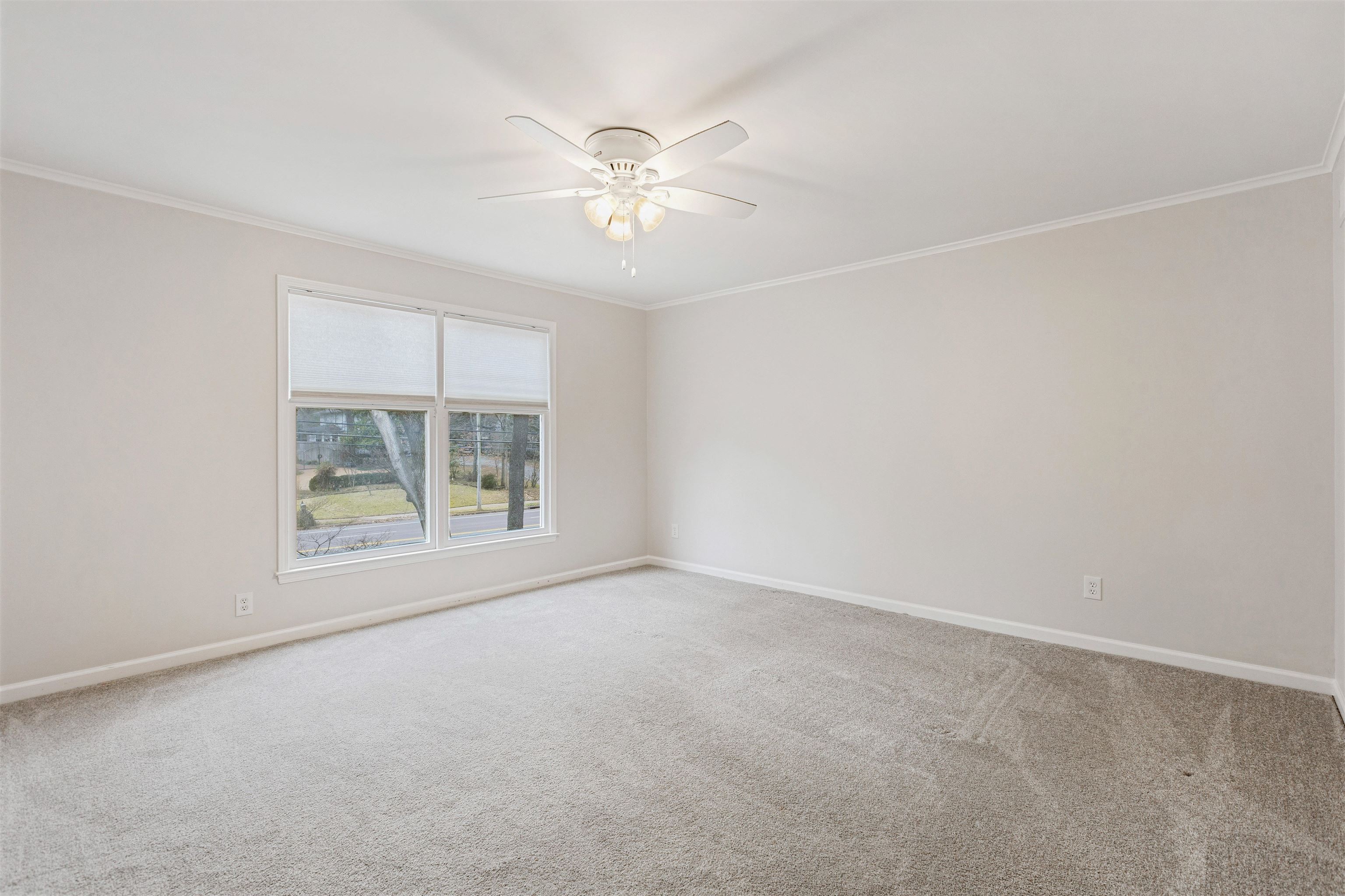 506 S YATES RD