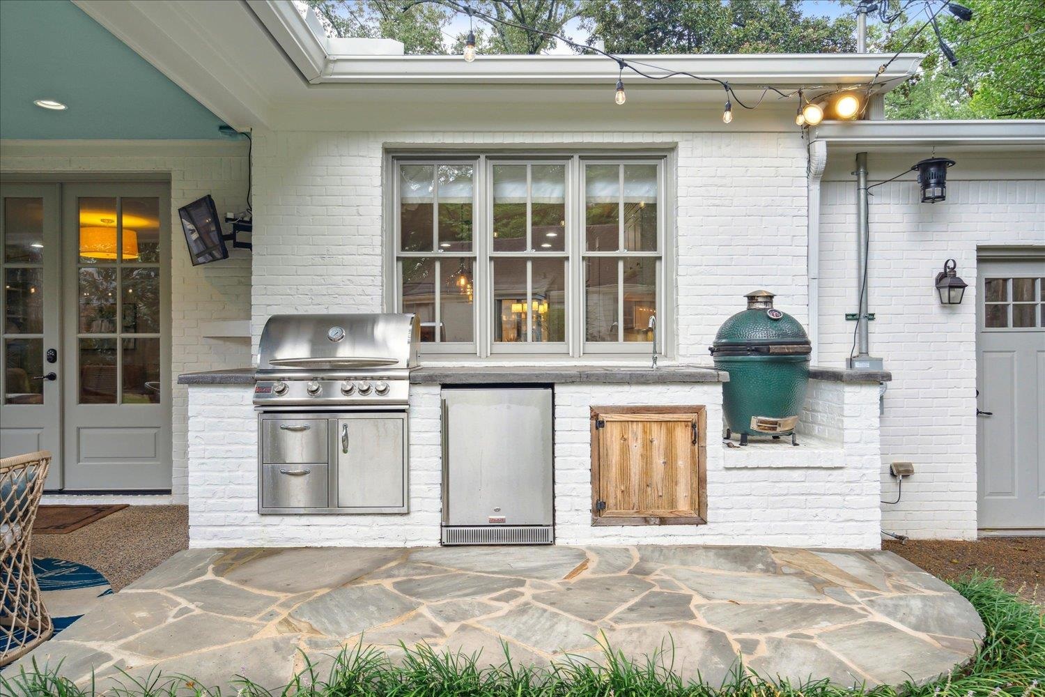 279 RIDGEFIELD RD