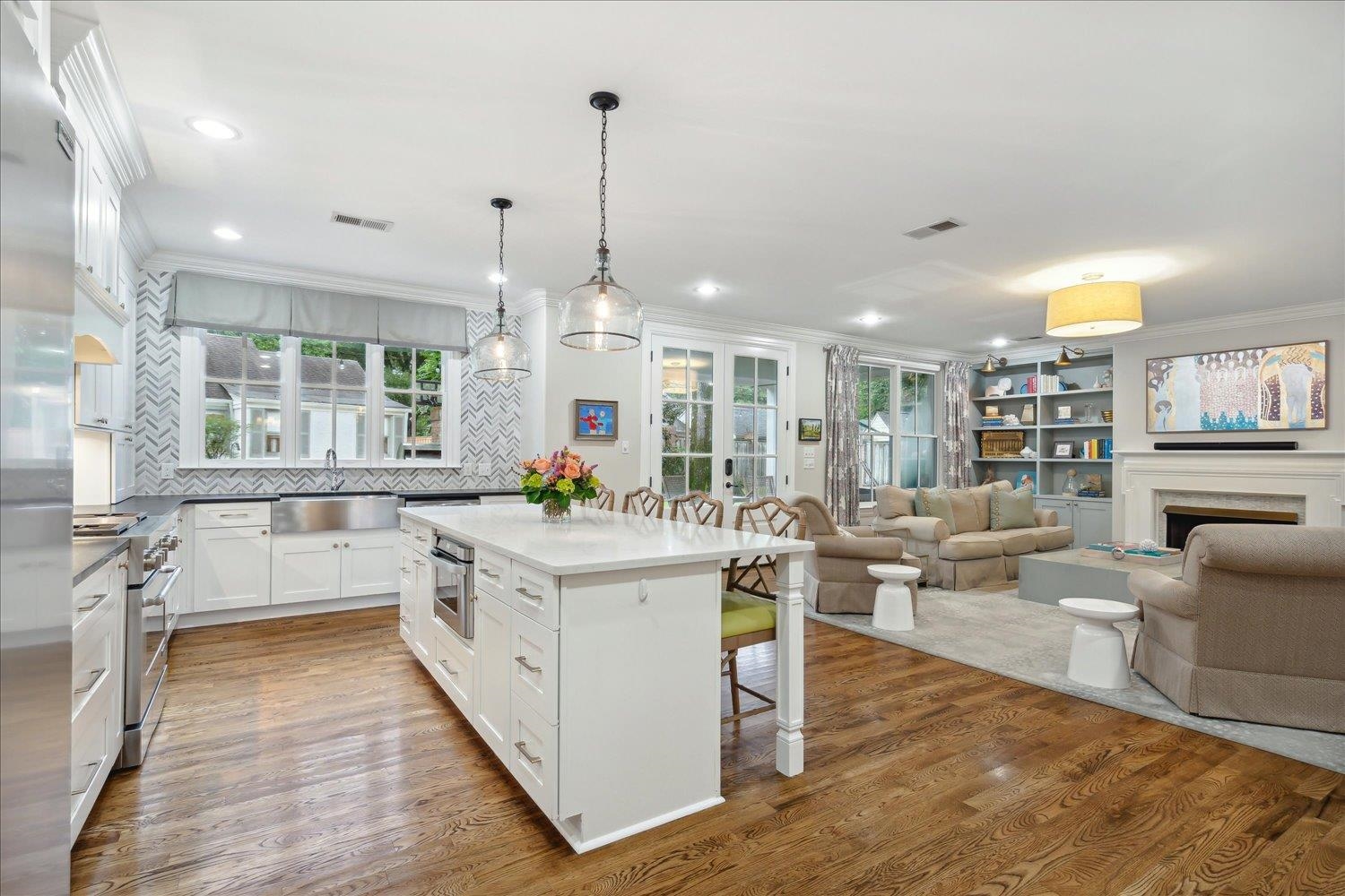 279 RIDGEFIELD RD