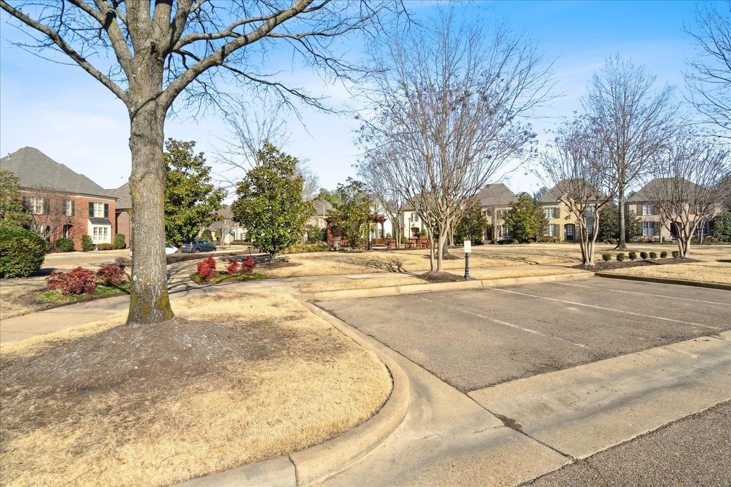 8989 ACORN LANDING DR