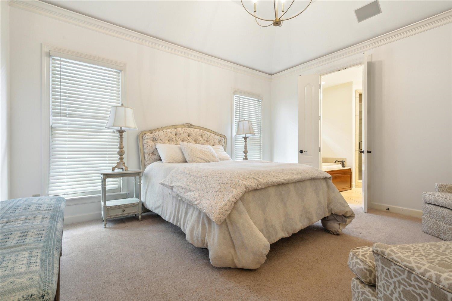 8989 ACORN LANDING DR