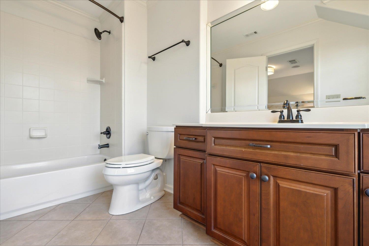 8989 ACORN LANDING DR