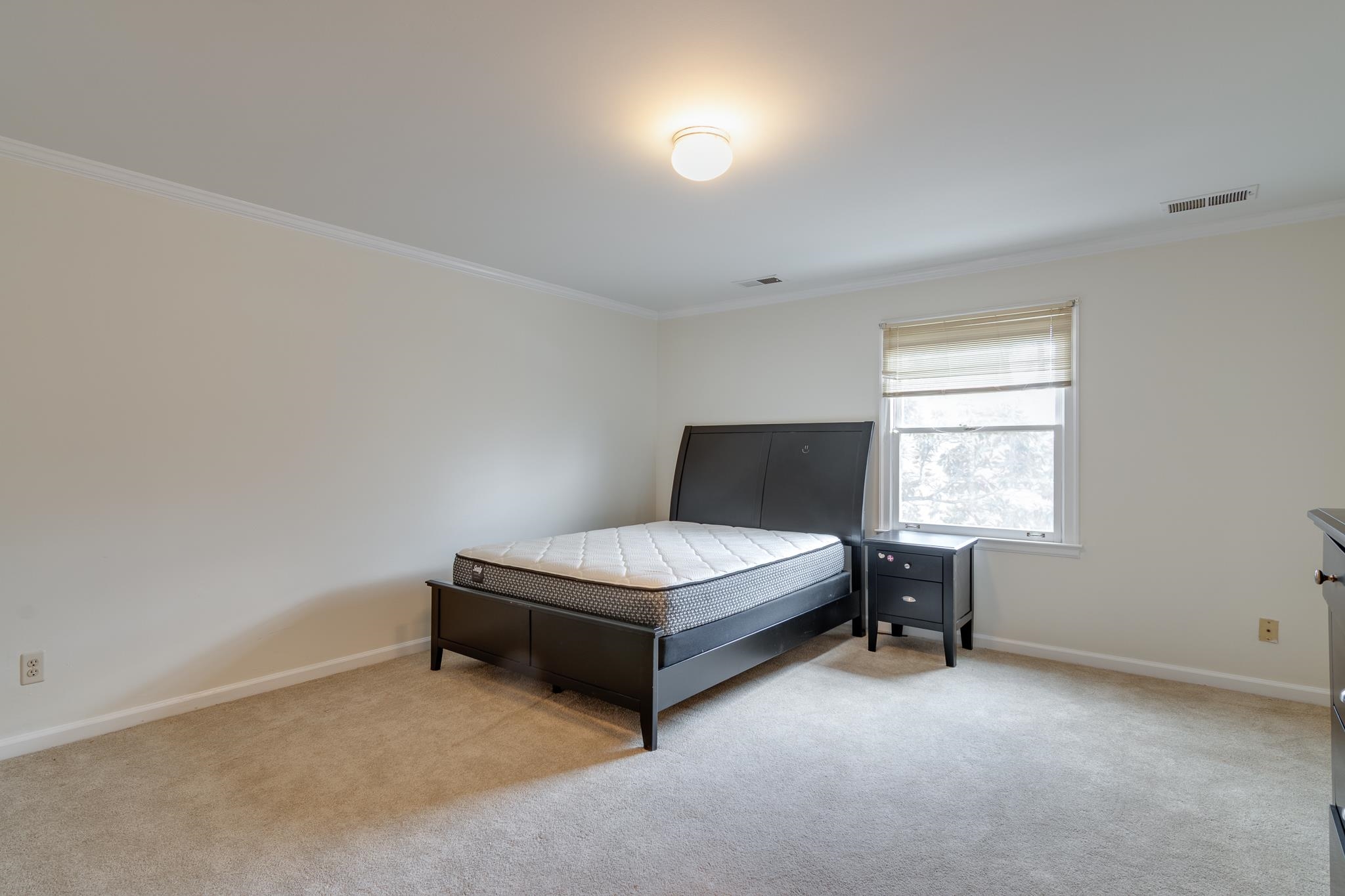 442 WELLINGTON CV