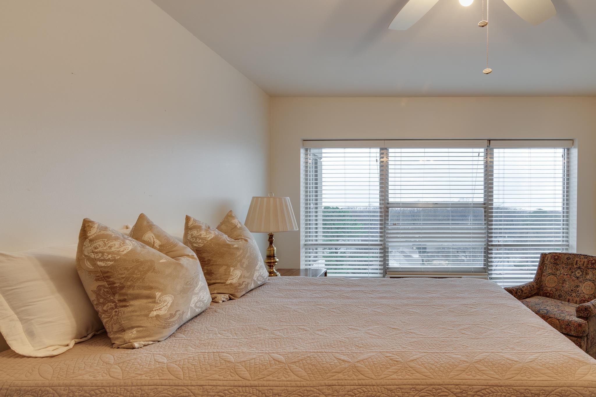 232 S HIGHLAND ST Unit: 1005