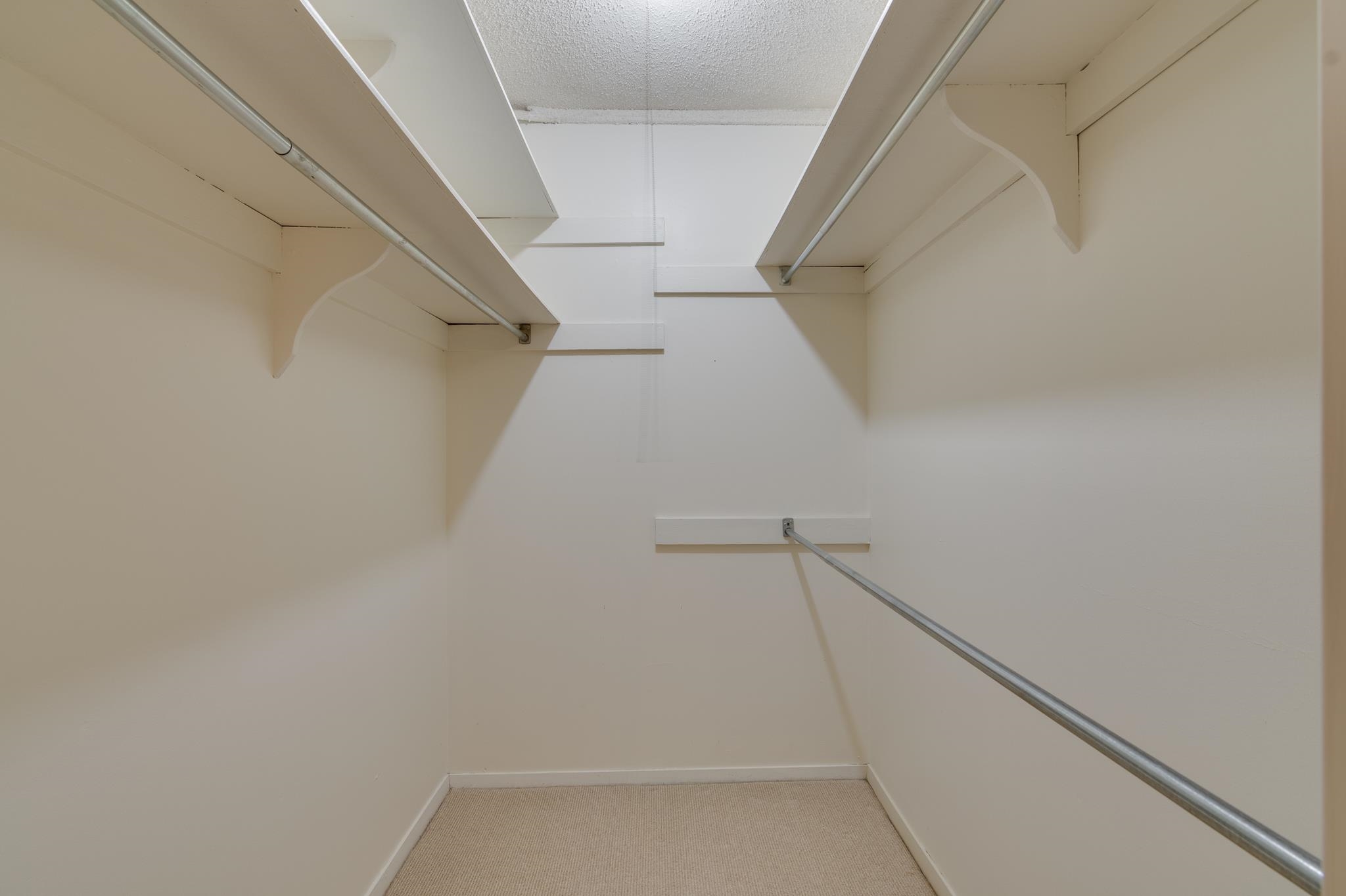 232 S HIGHLAND ST Unit: 1005