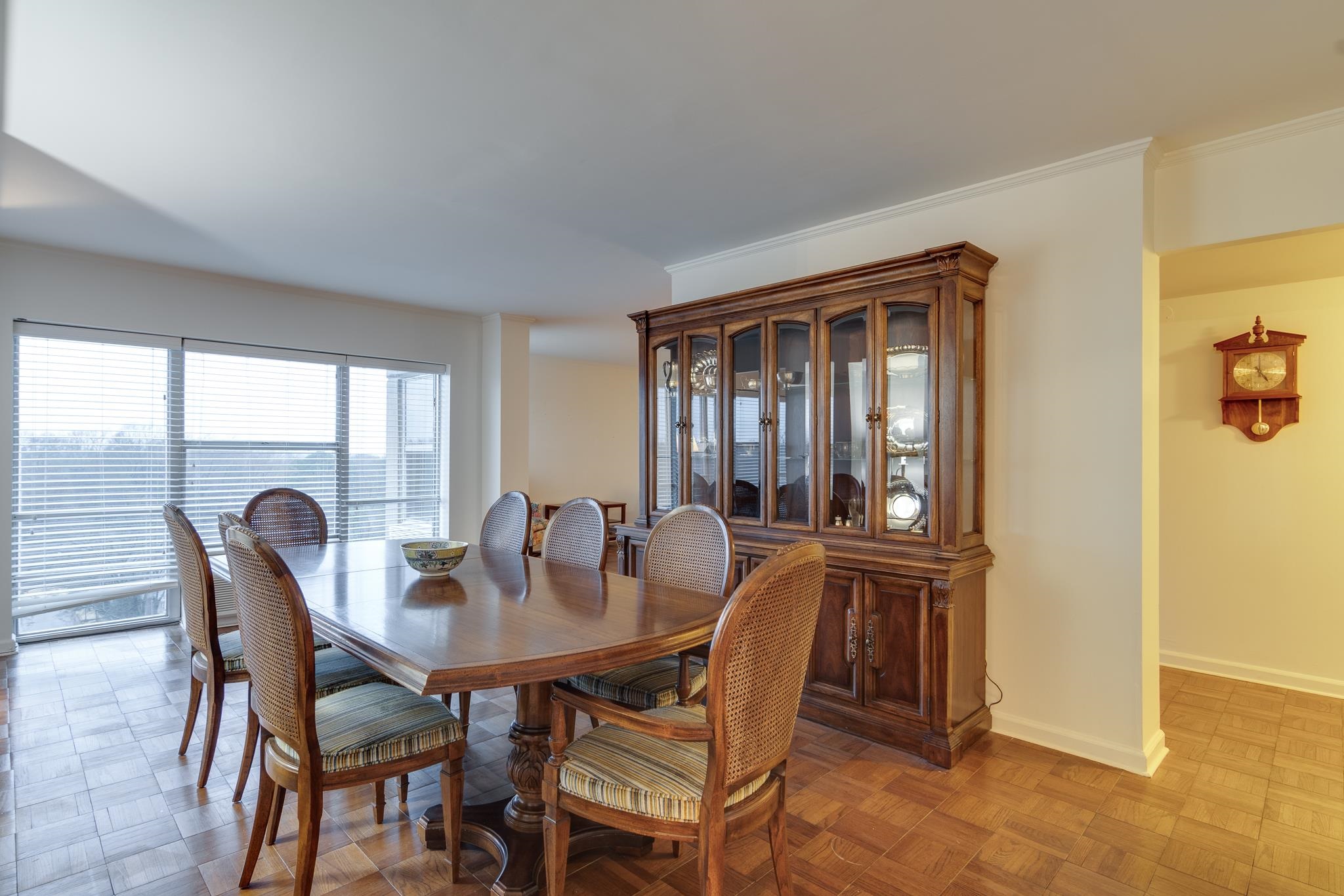 232 S HIGHLAND ST Unit: 1005