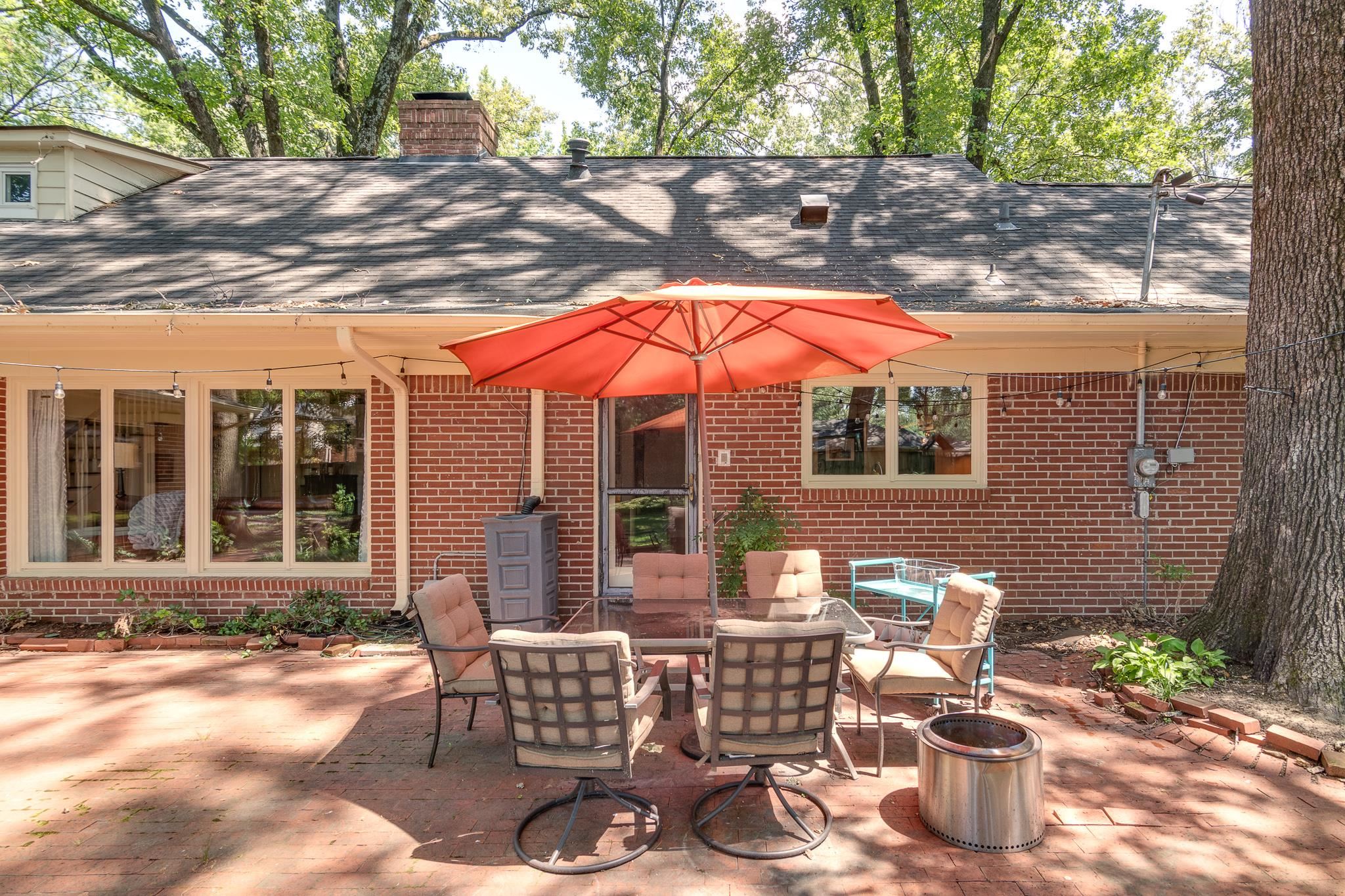 4263 BURGUNDY RD
