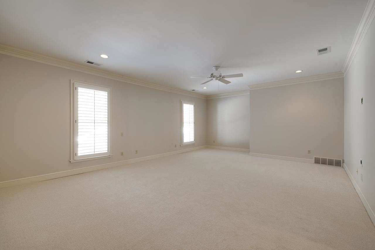 29 E CHICKASAW CV