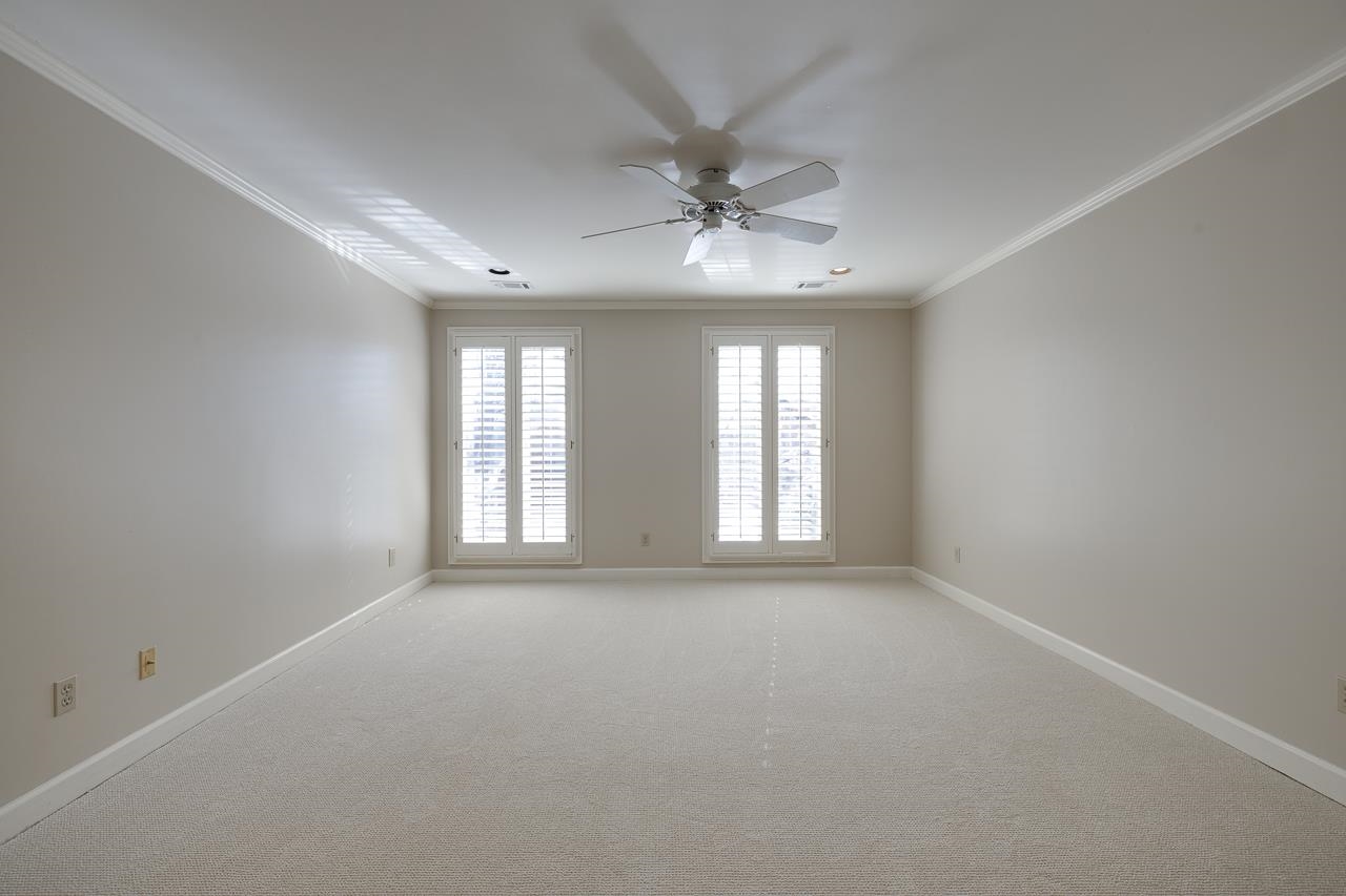 29 E CHICKASAW CV