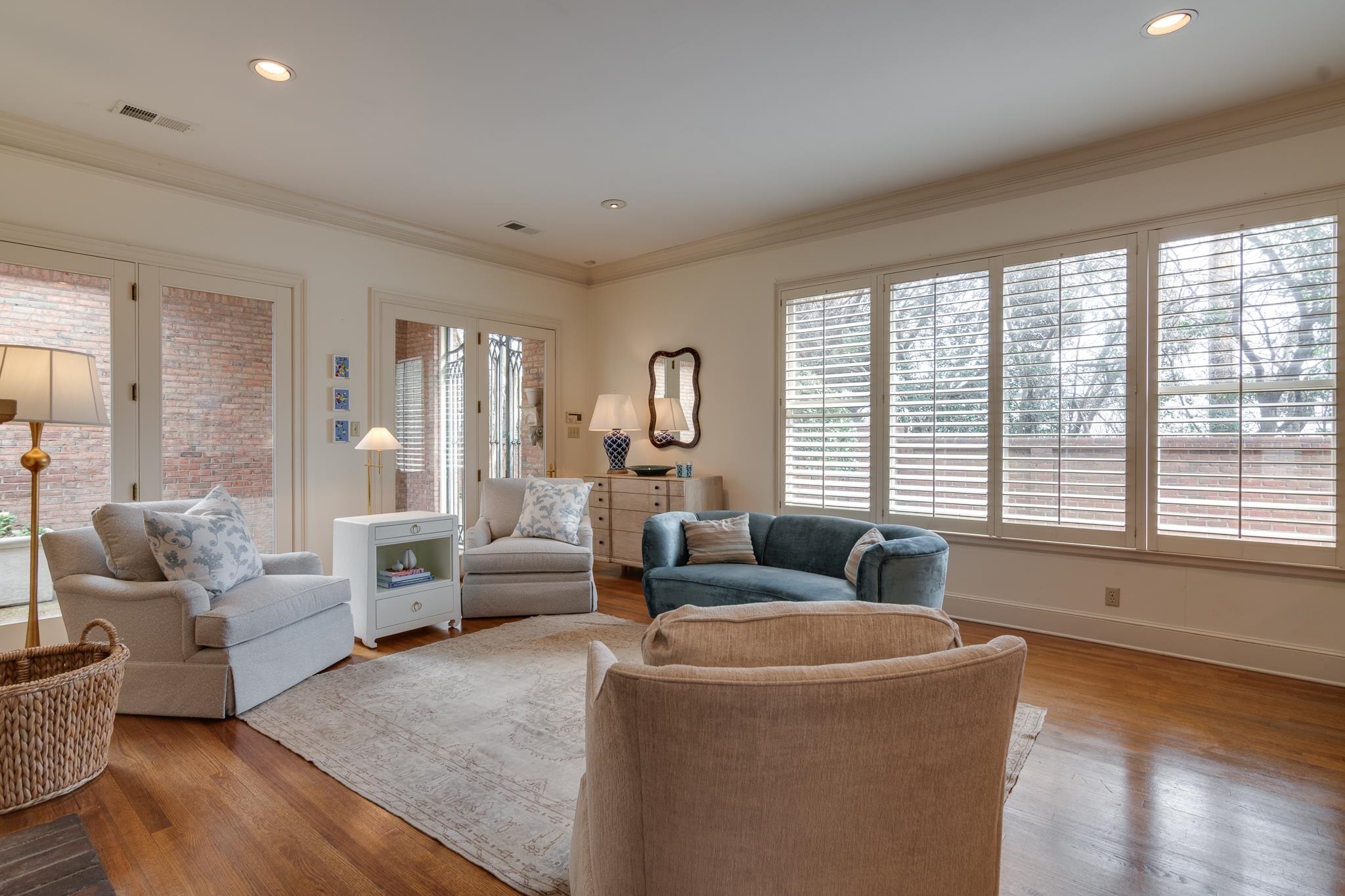 29 E CHICKASAW CV