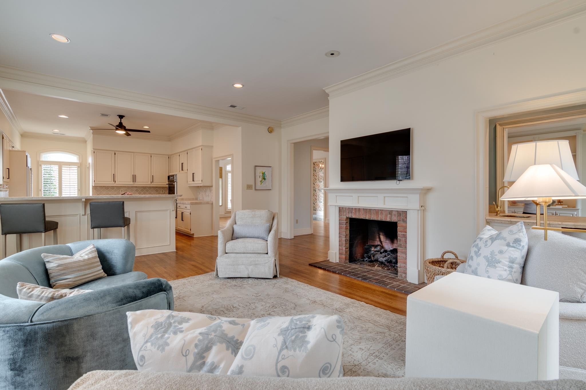 29 E CHICKASAW CV