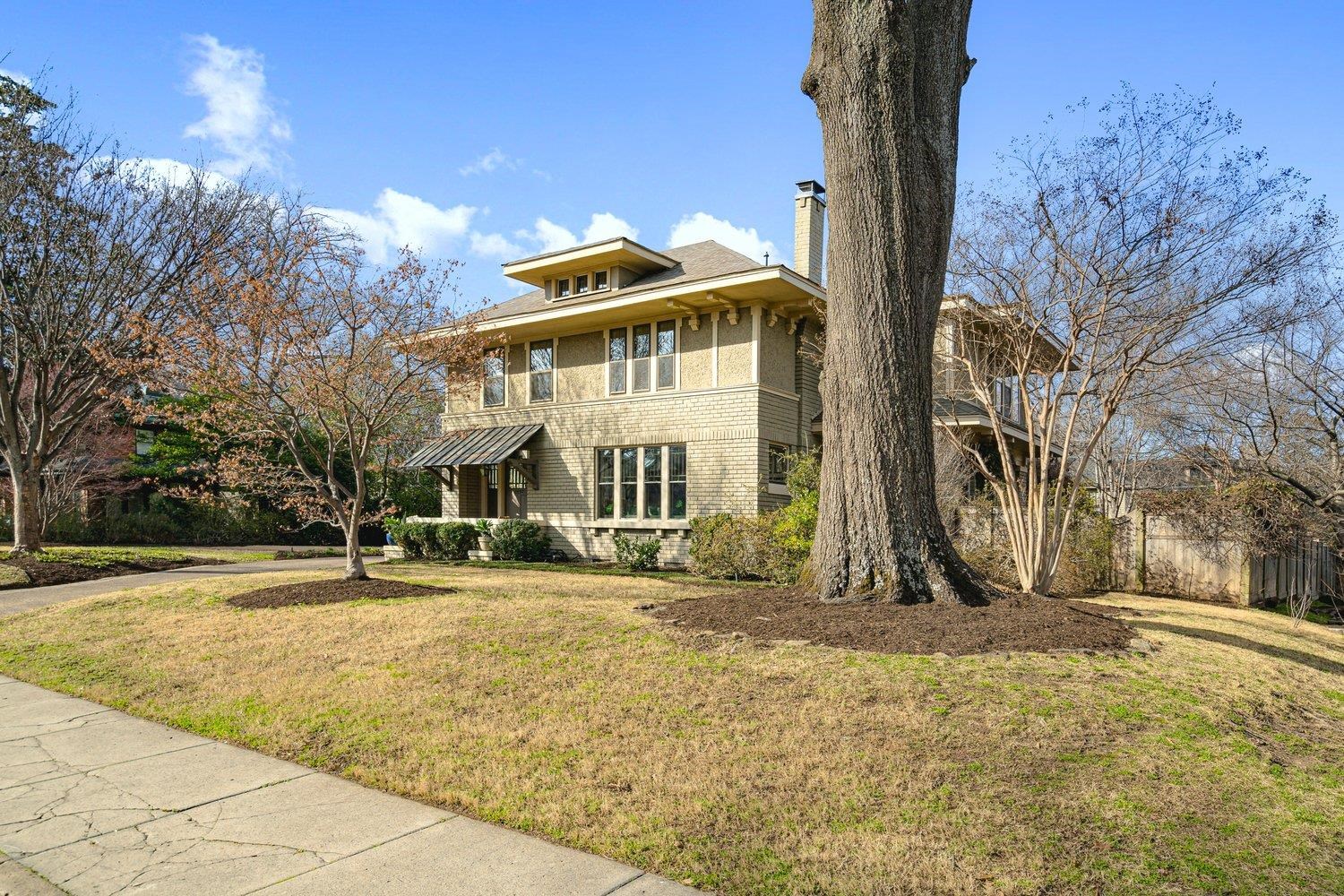 1442 GOODBAR AVE