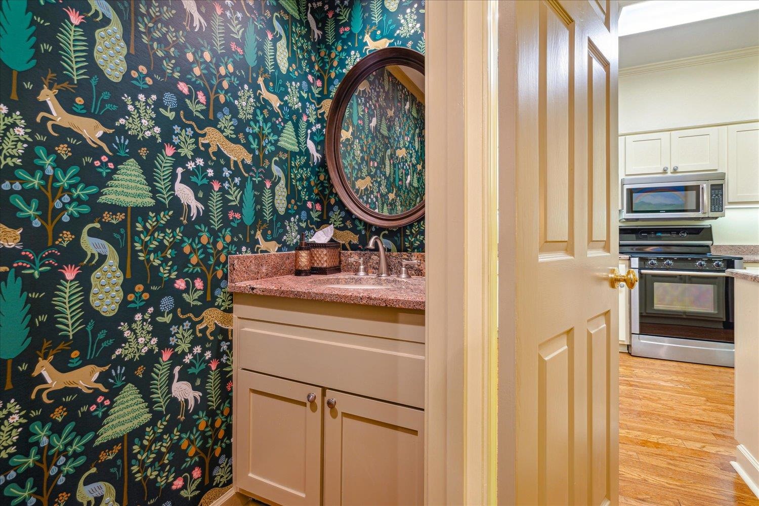 585 S GREER ST Unit: 103