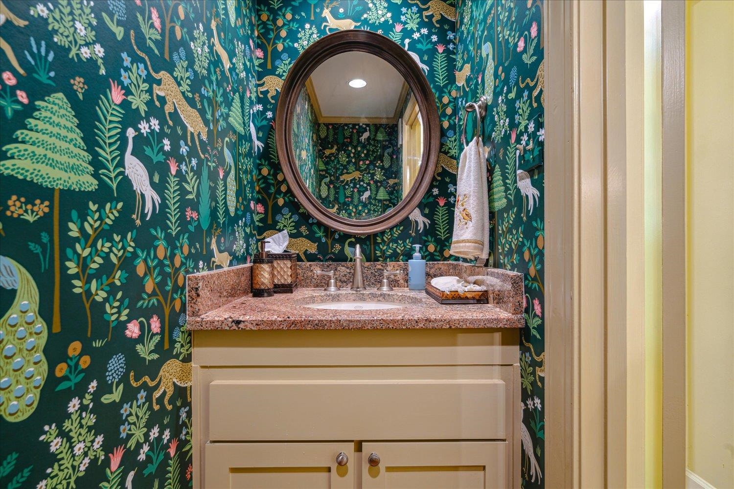 585 S GREER ST Unit: 103