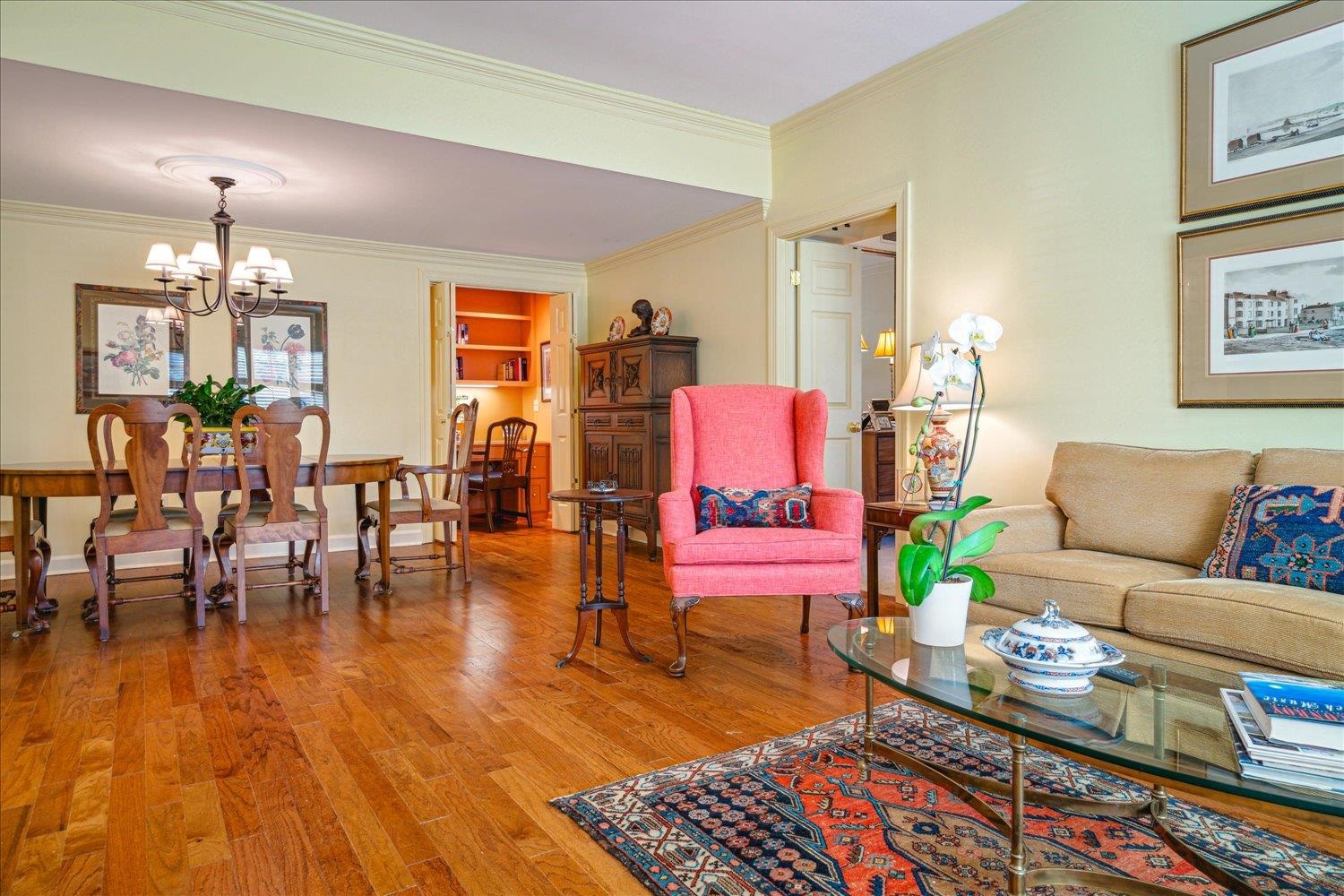 585 S GREER ST Unit: 103