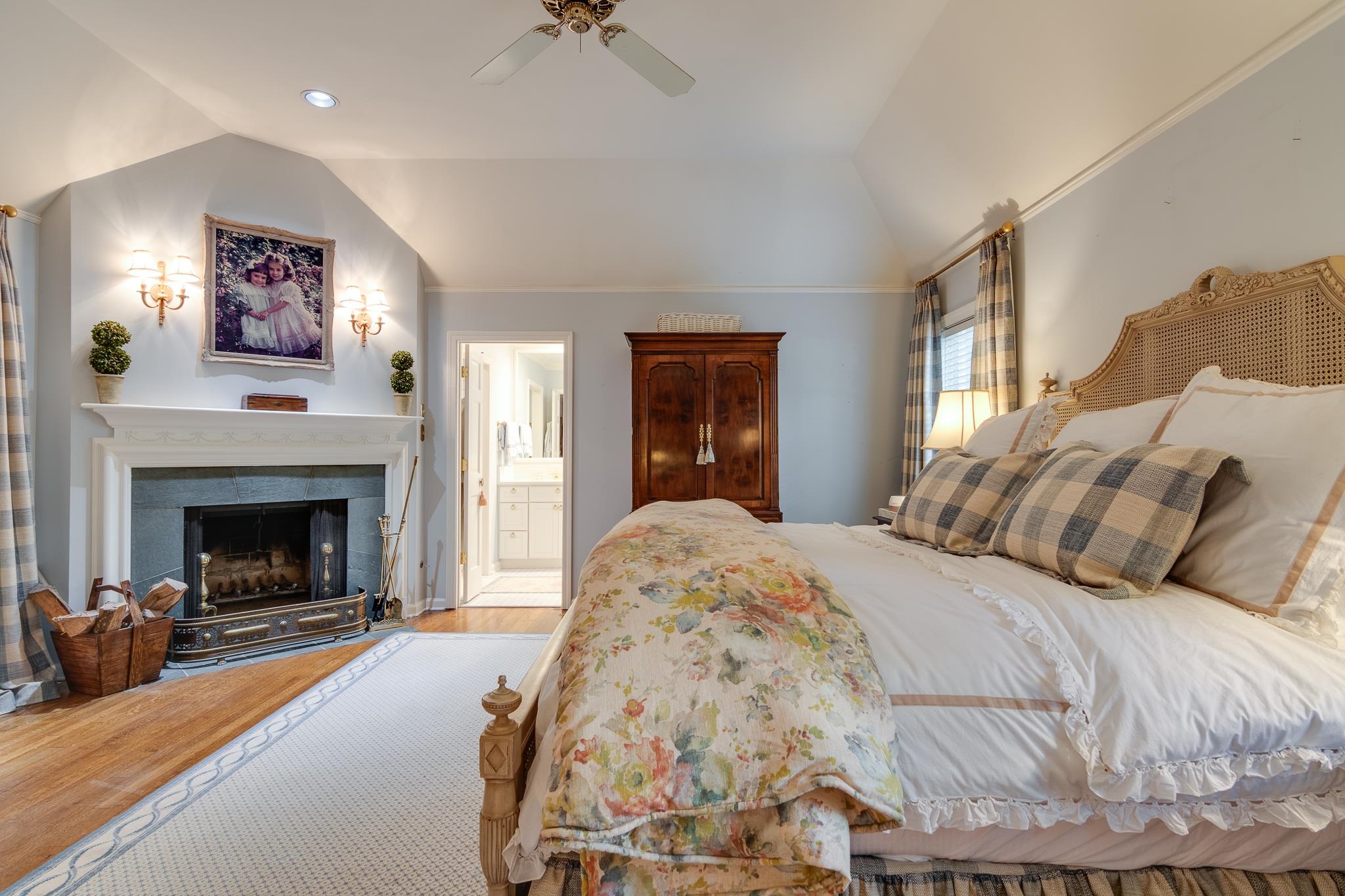 6367 BROOKS MANOR CV