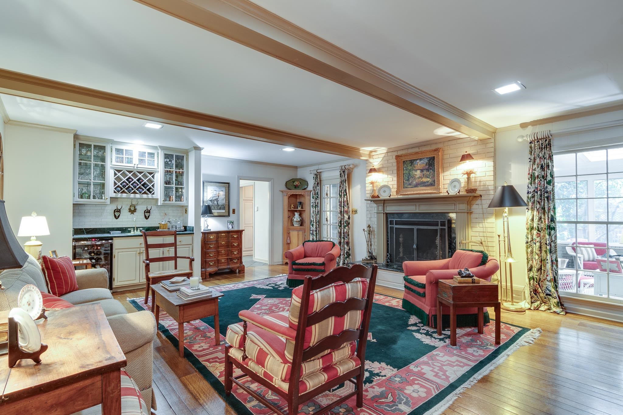 6367 BROOKS MANOR CV