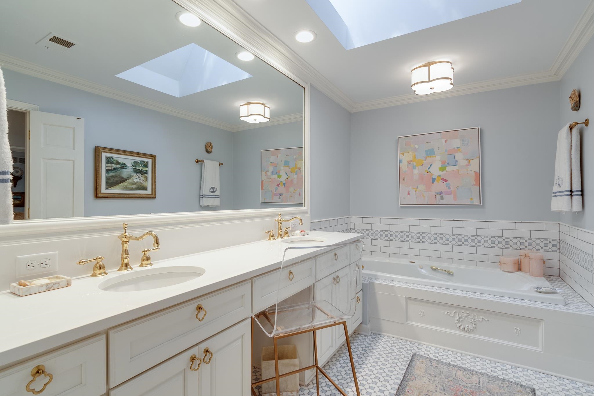 6367 BROOKS MANOR CV