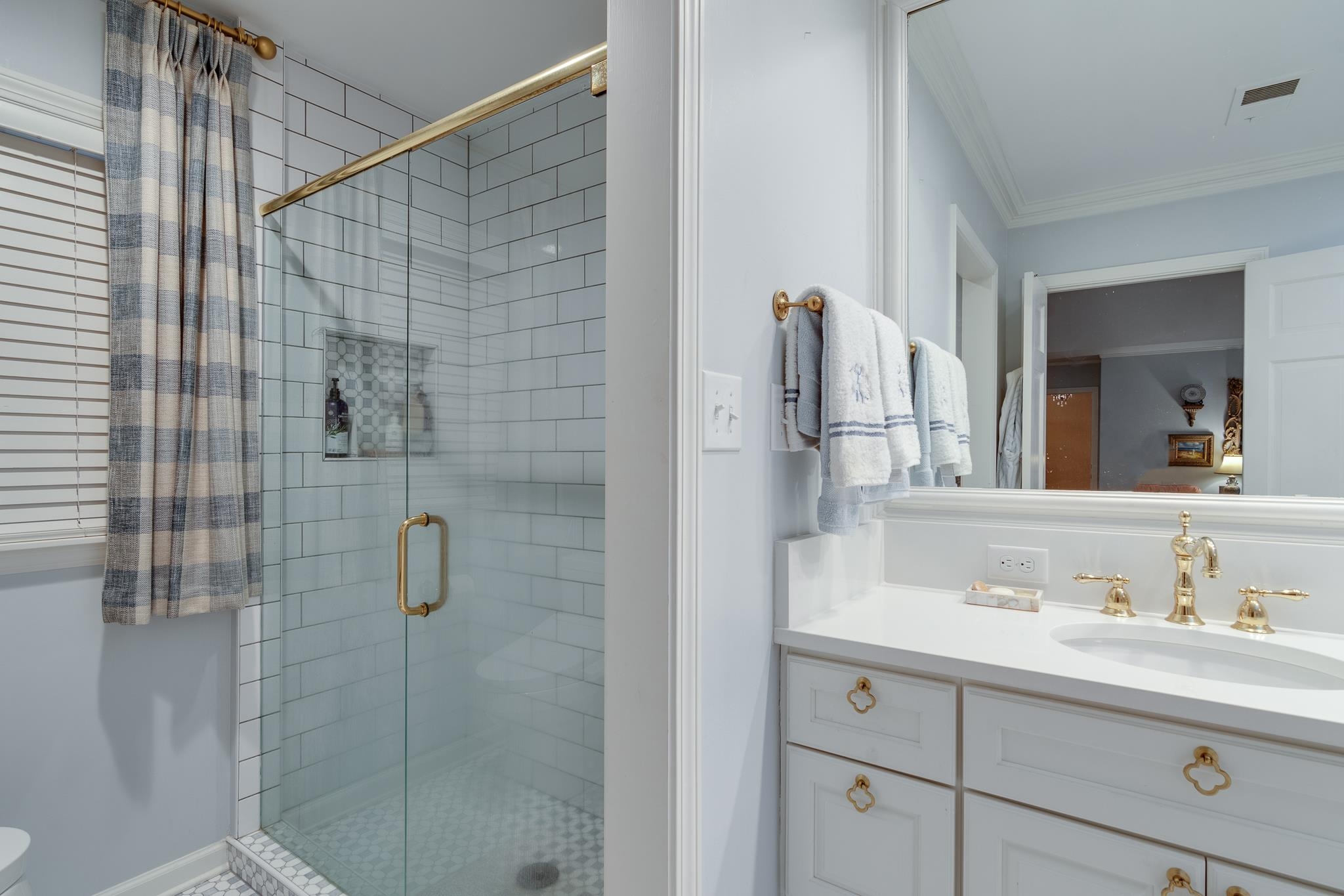 6367 BROOKS MANOR CV