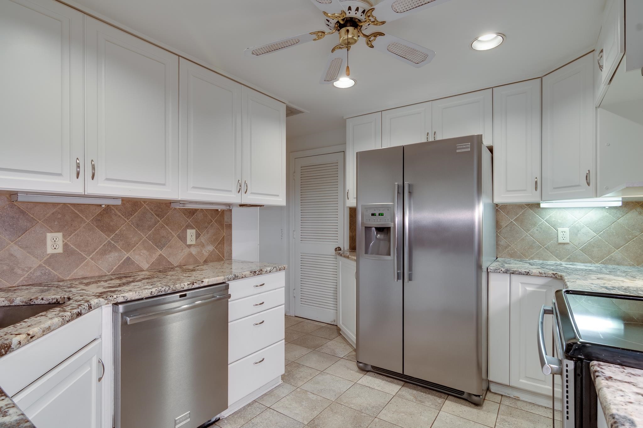 475 N HIGHLAND ST N Unit: 12EF