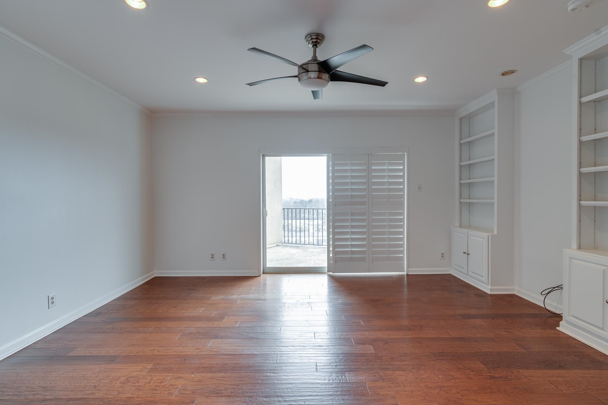 475 N HIGHLAND ST N Unit: 12EF