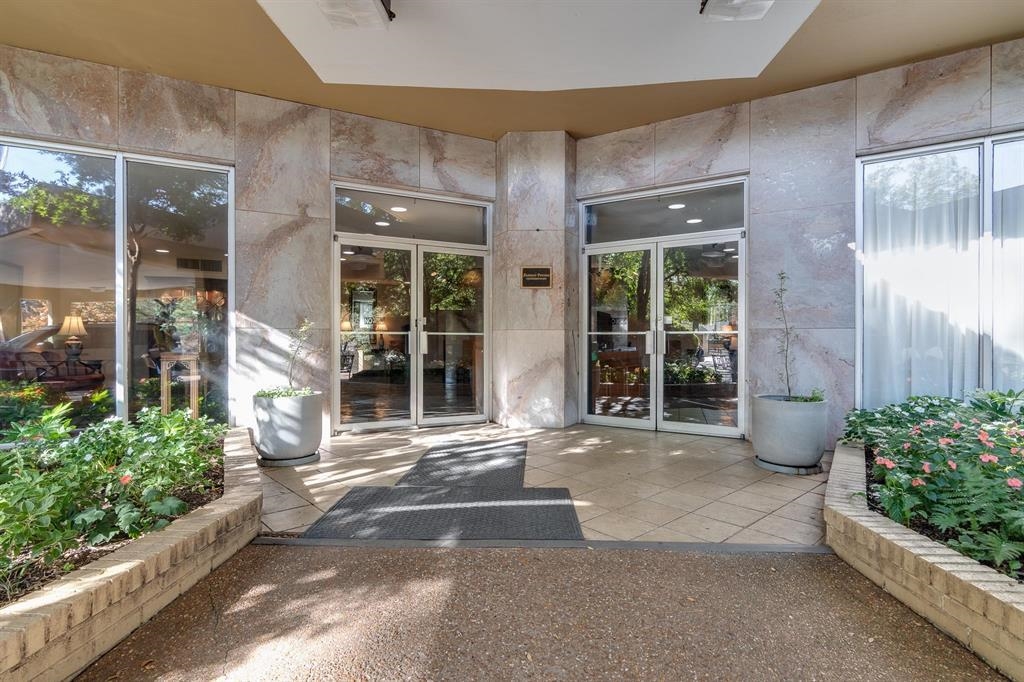 475 N HIGHLAND ST N Unit: 12EF