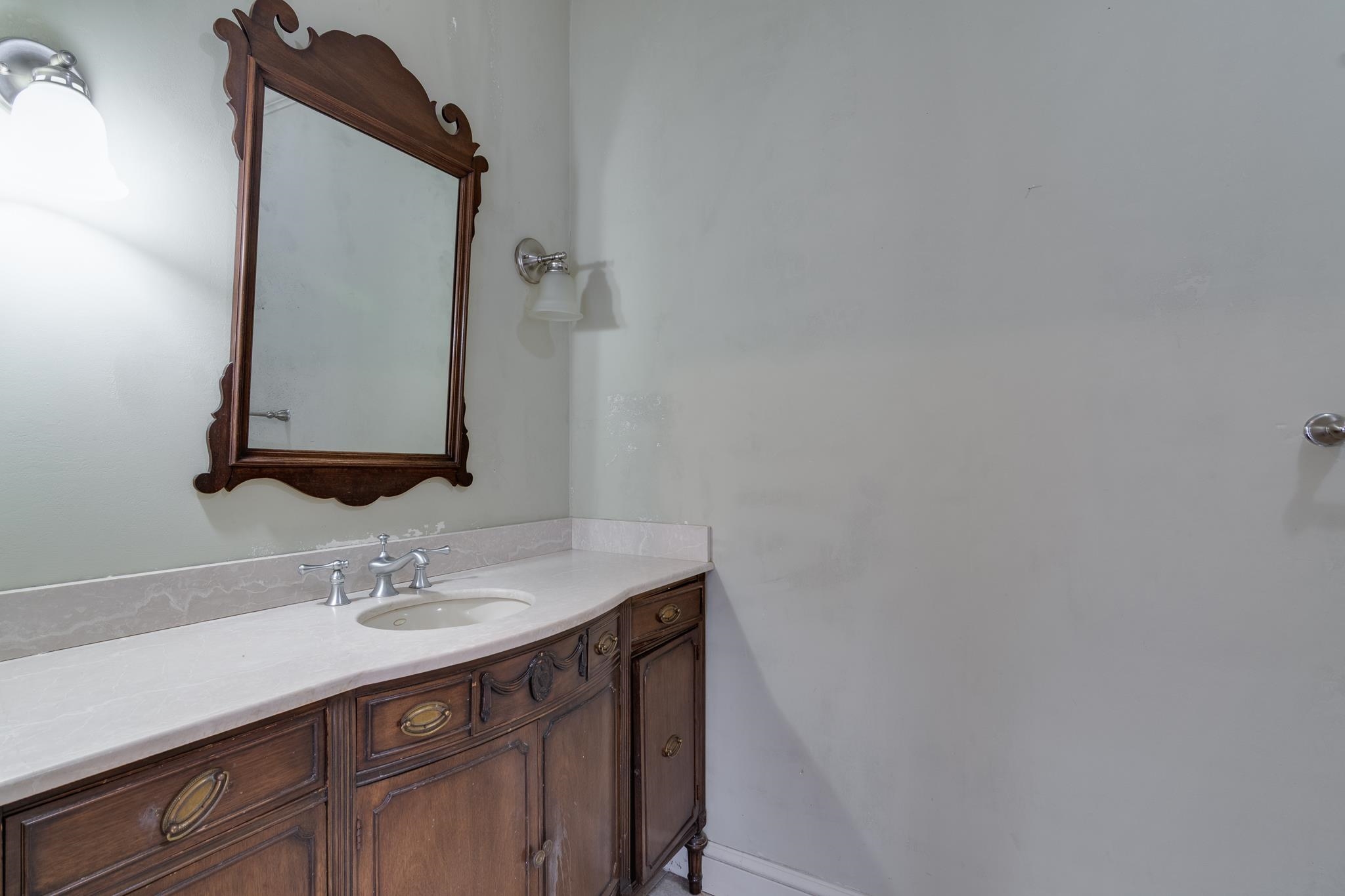 9005 SUMMER GROVE CV