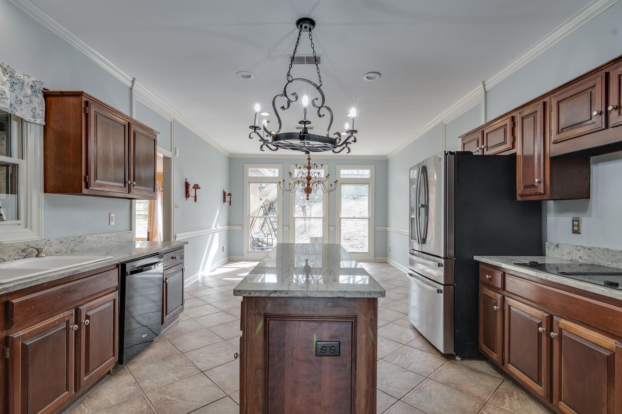 9005 SUMMER GROVE CV