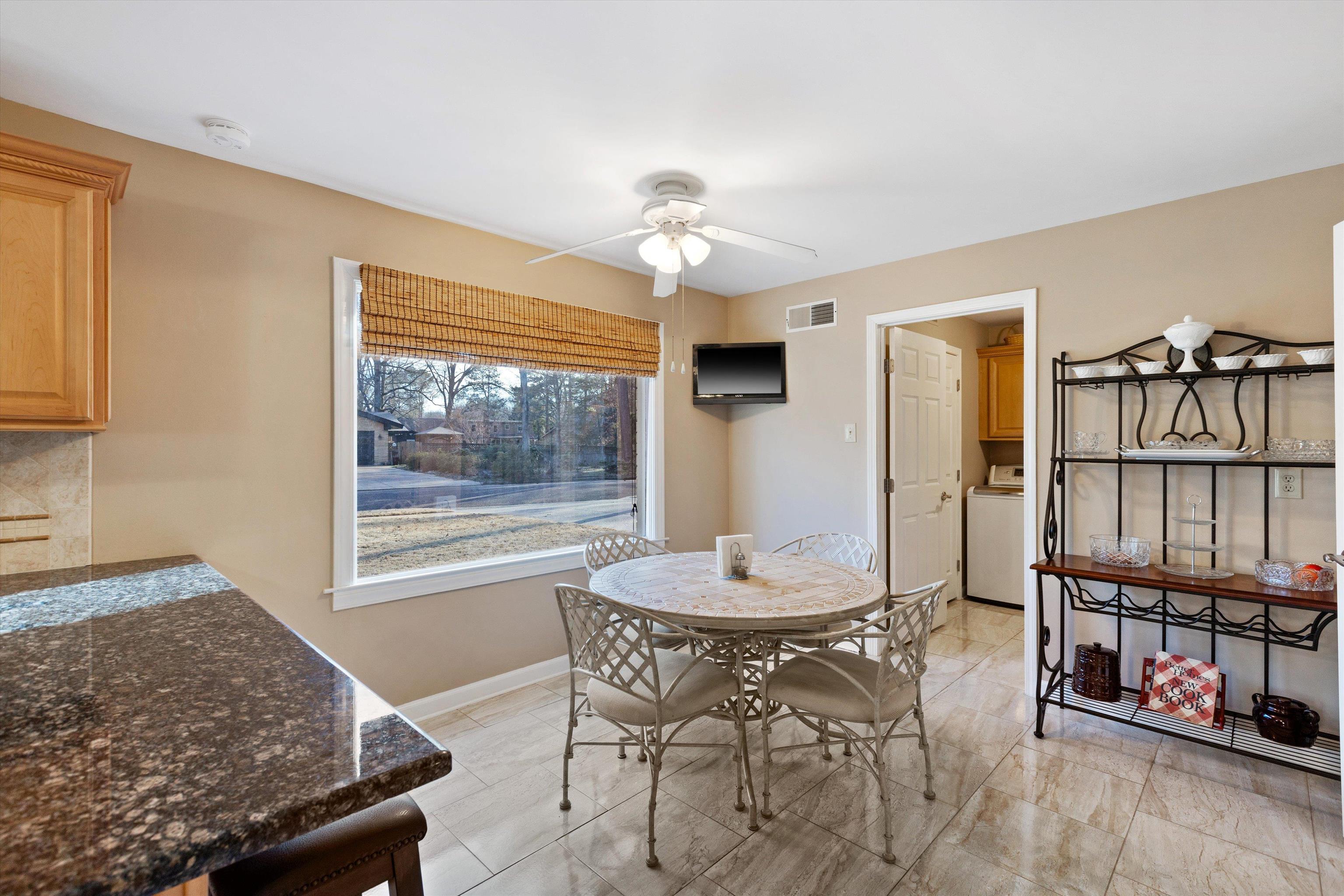 1357 BROOKSIDE DR