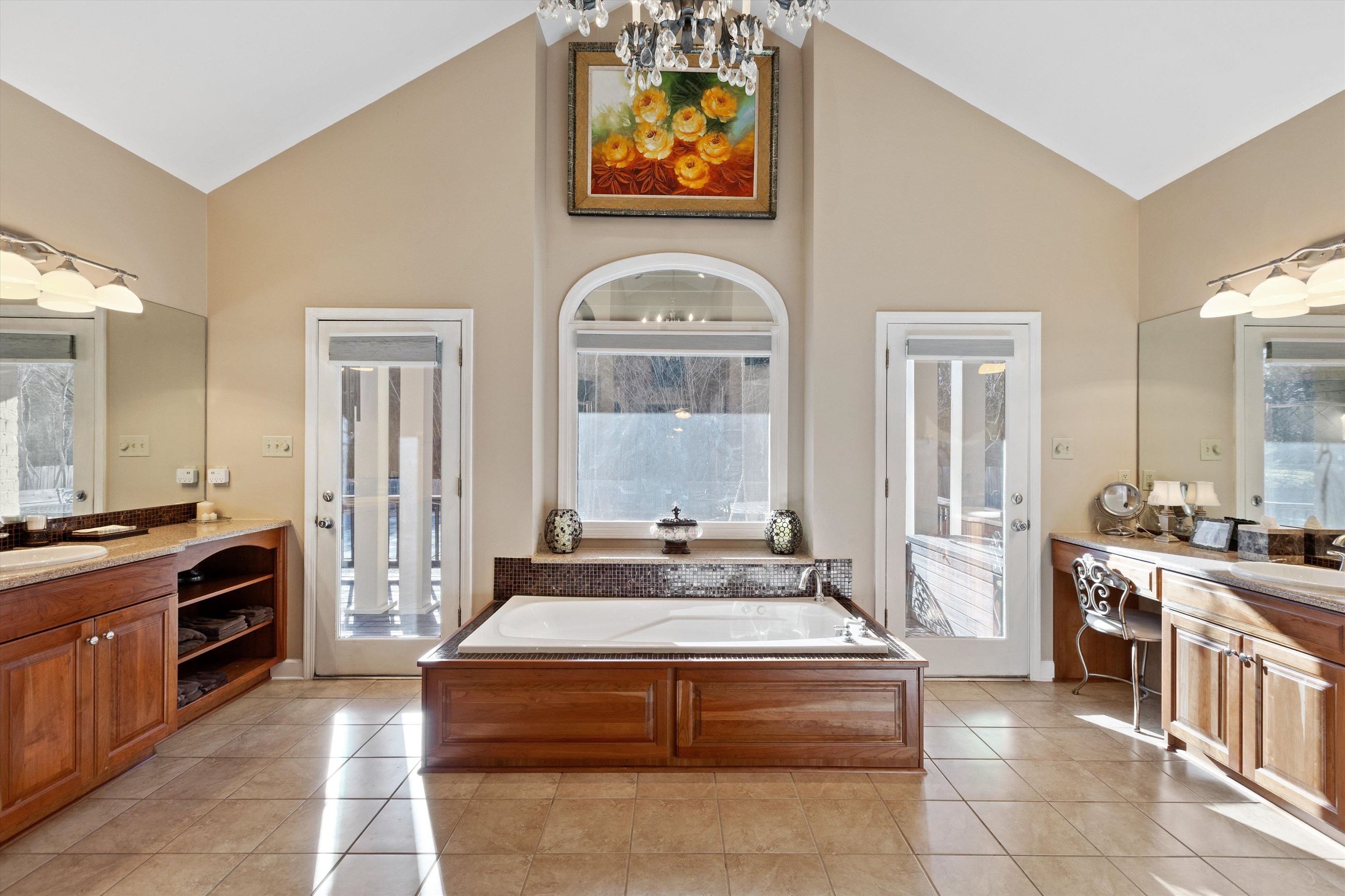 1357 BROOKSIDE DR
