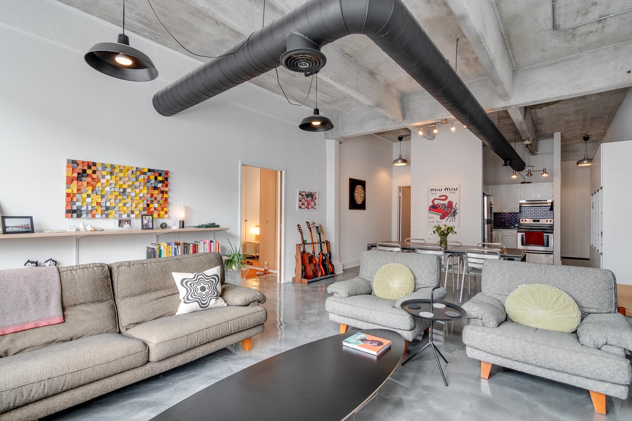 408 S FRONT ST Unit: 305