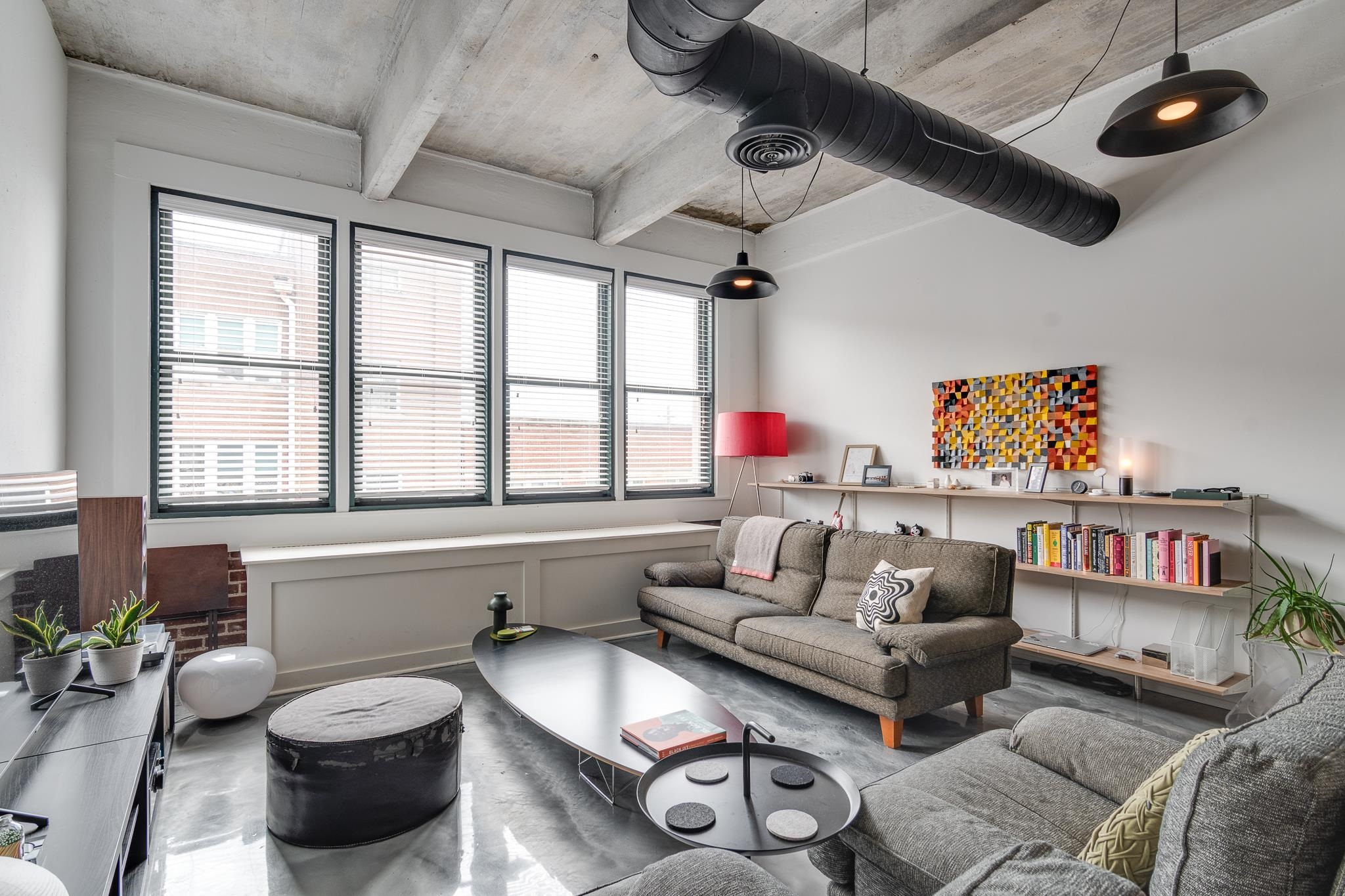 408 S FRONT ST Unit: 305