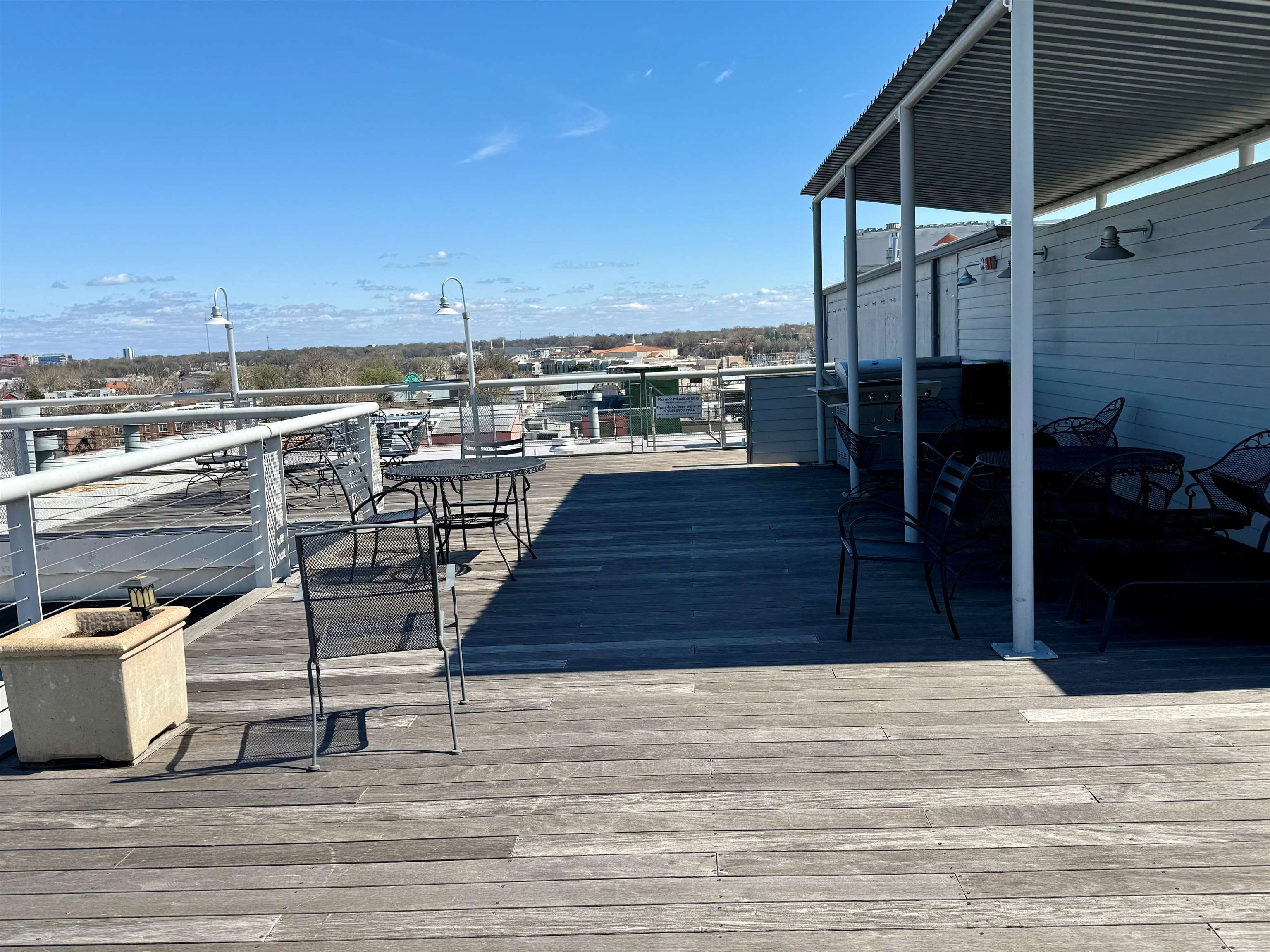 408 S FRONT ST Unit: 305