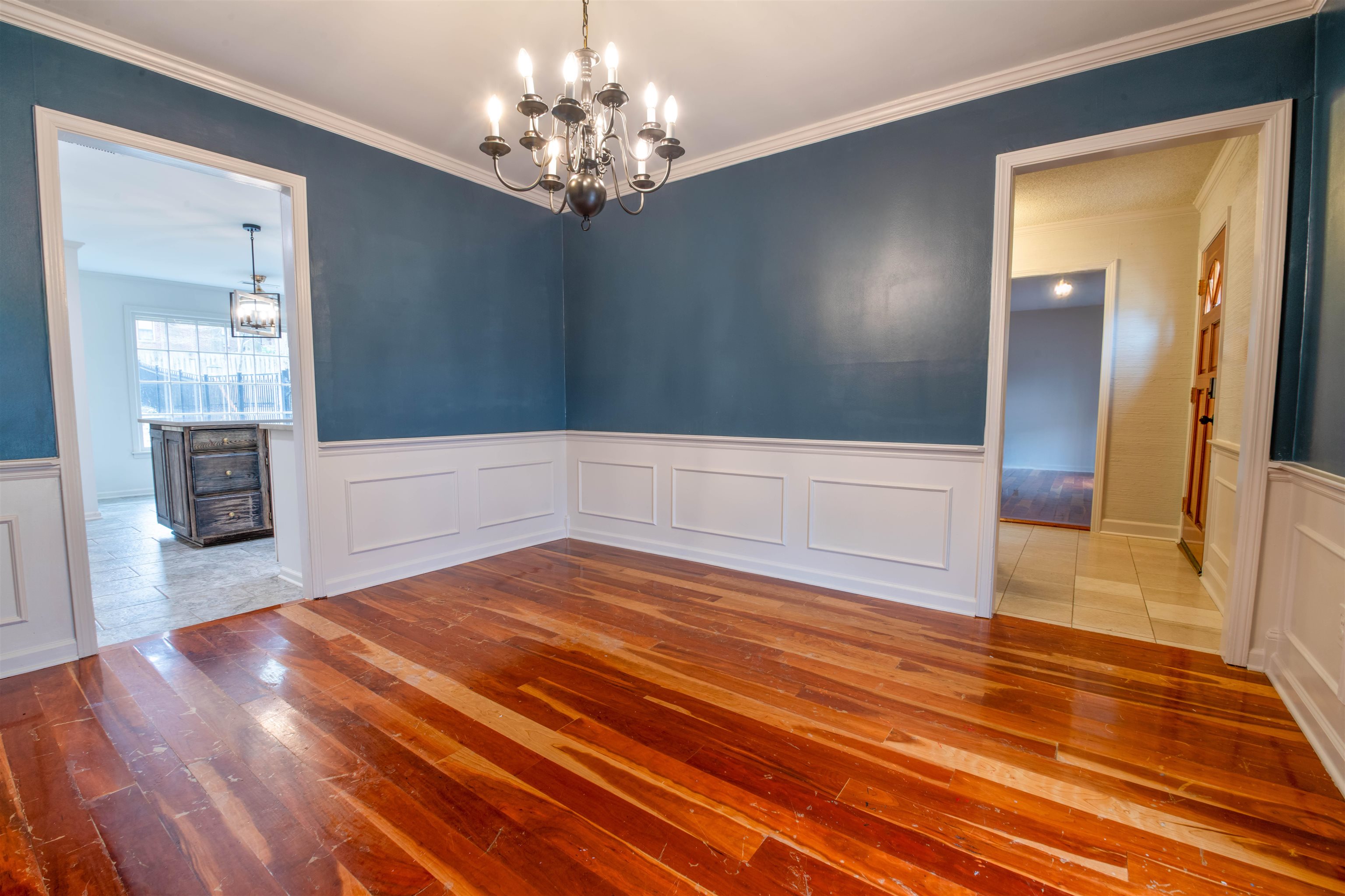 2018 WOODGATE DR