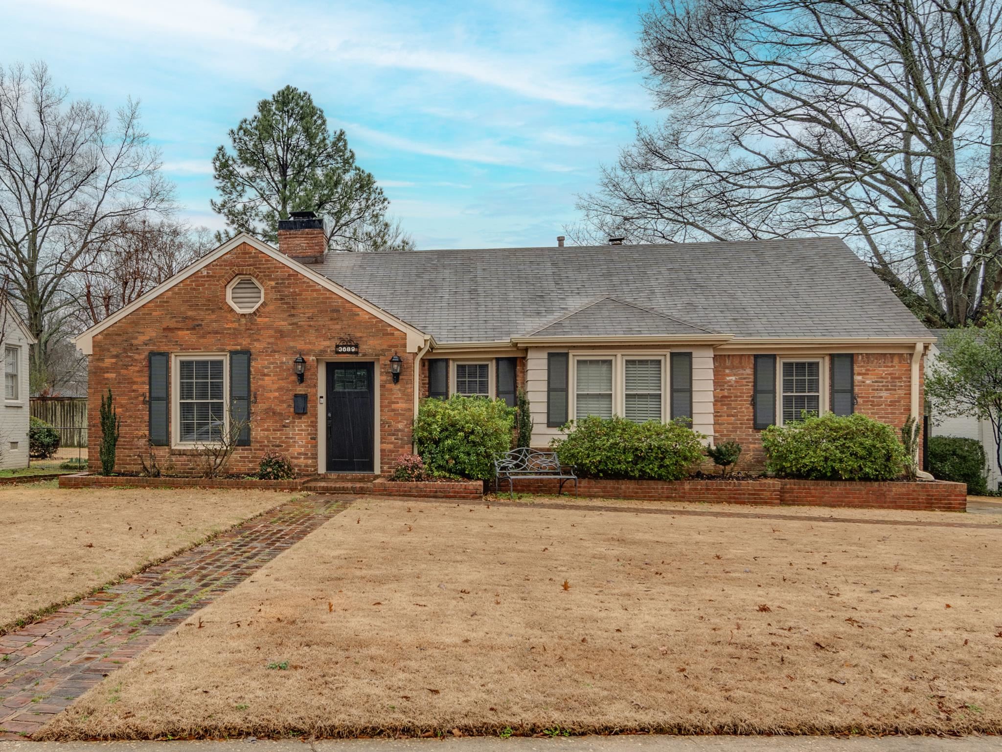 3689 HIGHLAND PARK RD