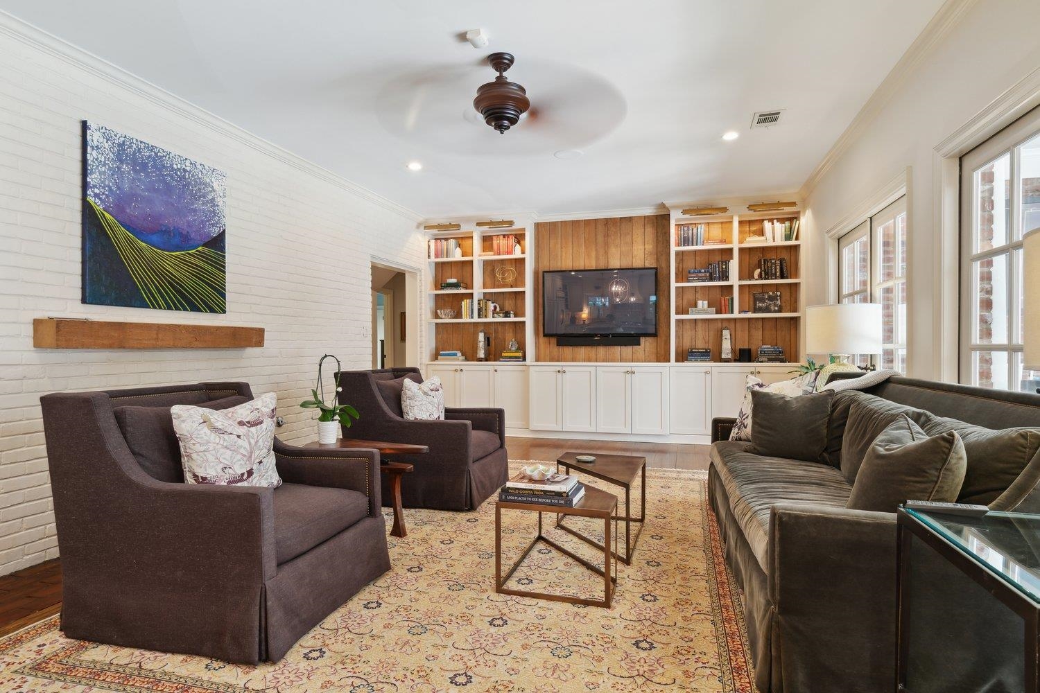 268 E CHICKASAW PKY