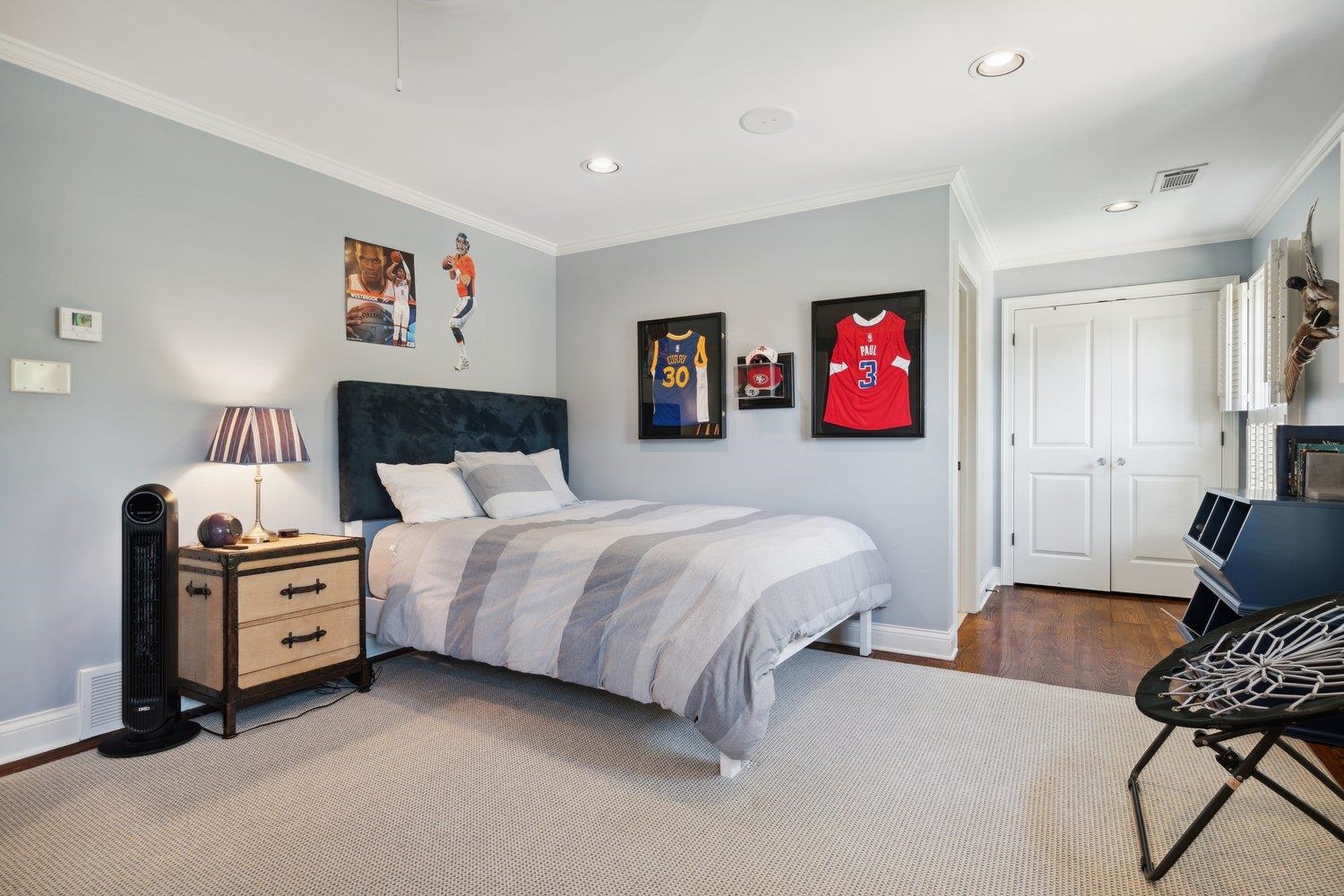 268 E CHICKASAW PKY