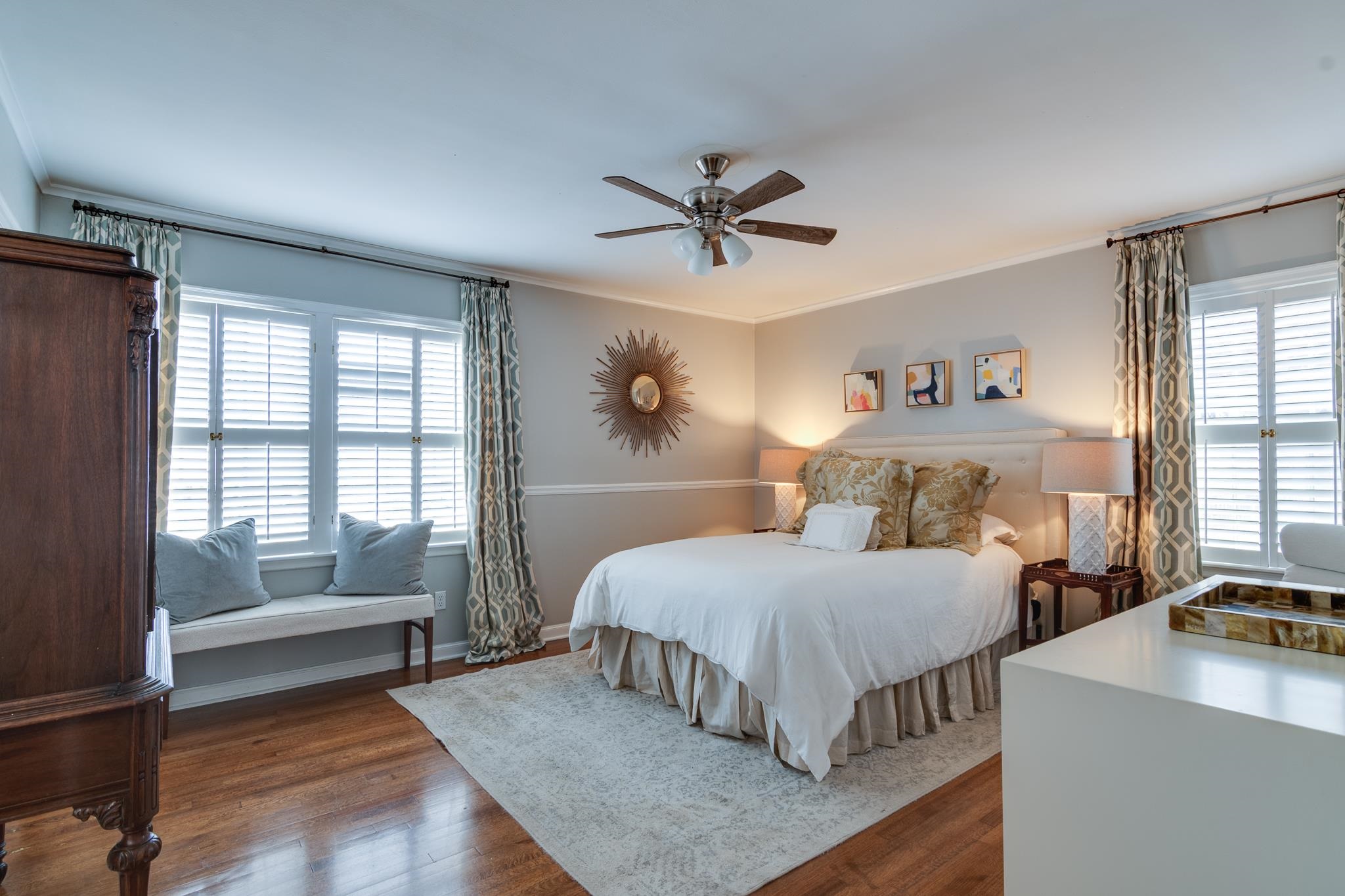 337 N WHITE STATION RD