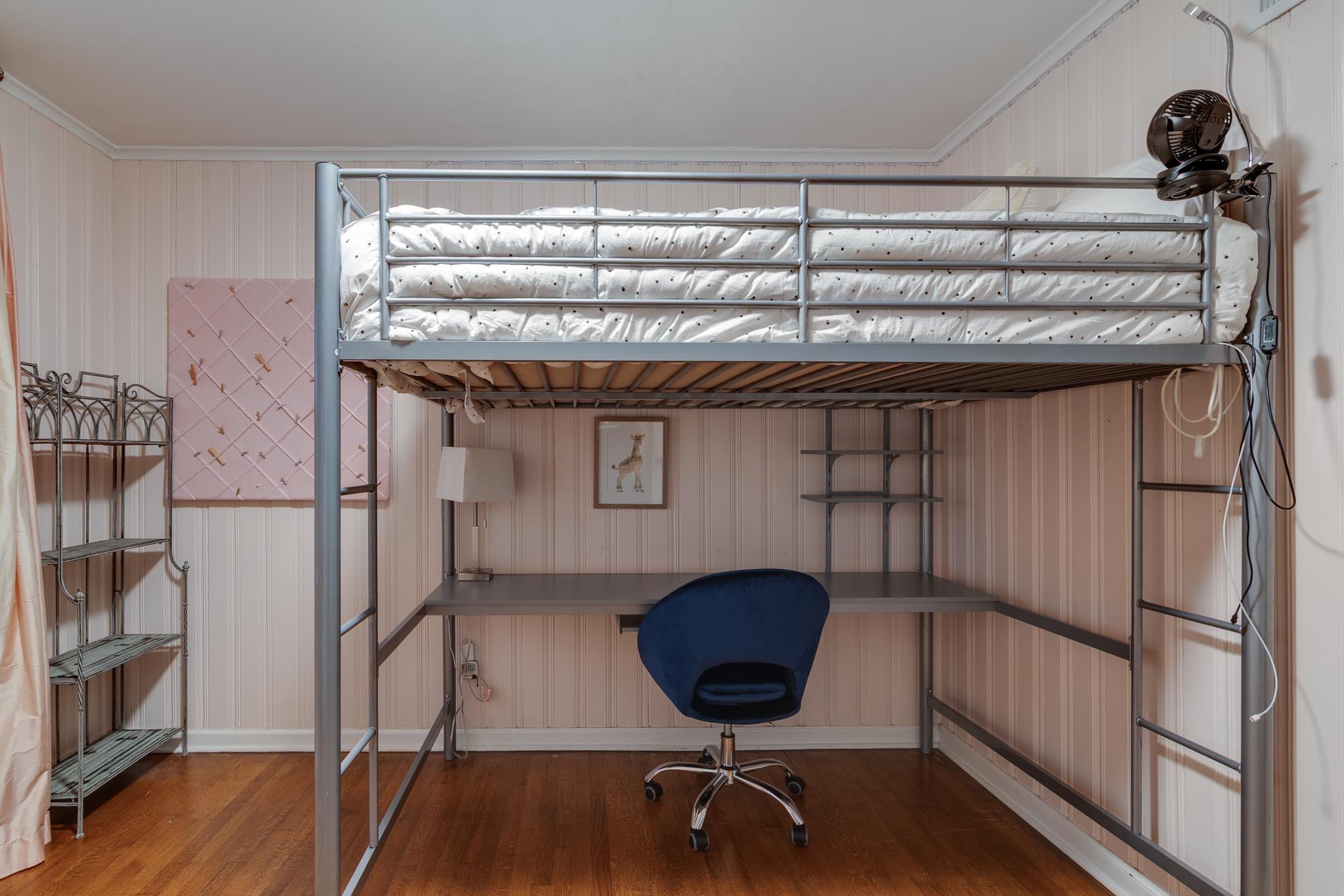 337 N WHITE STATION RD