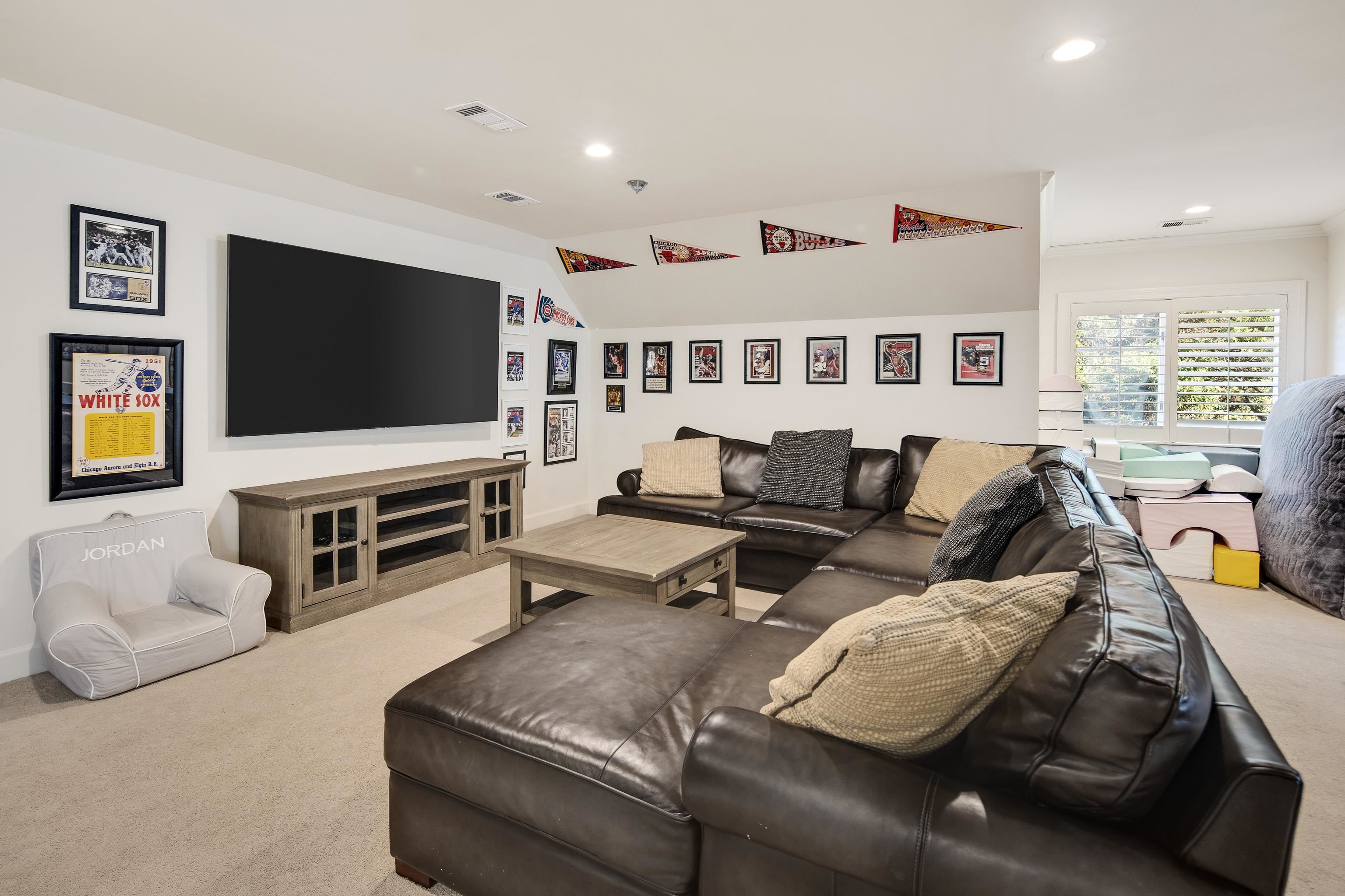 66 WYCHEWOOD DR