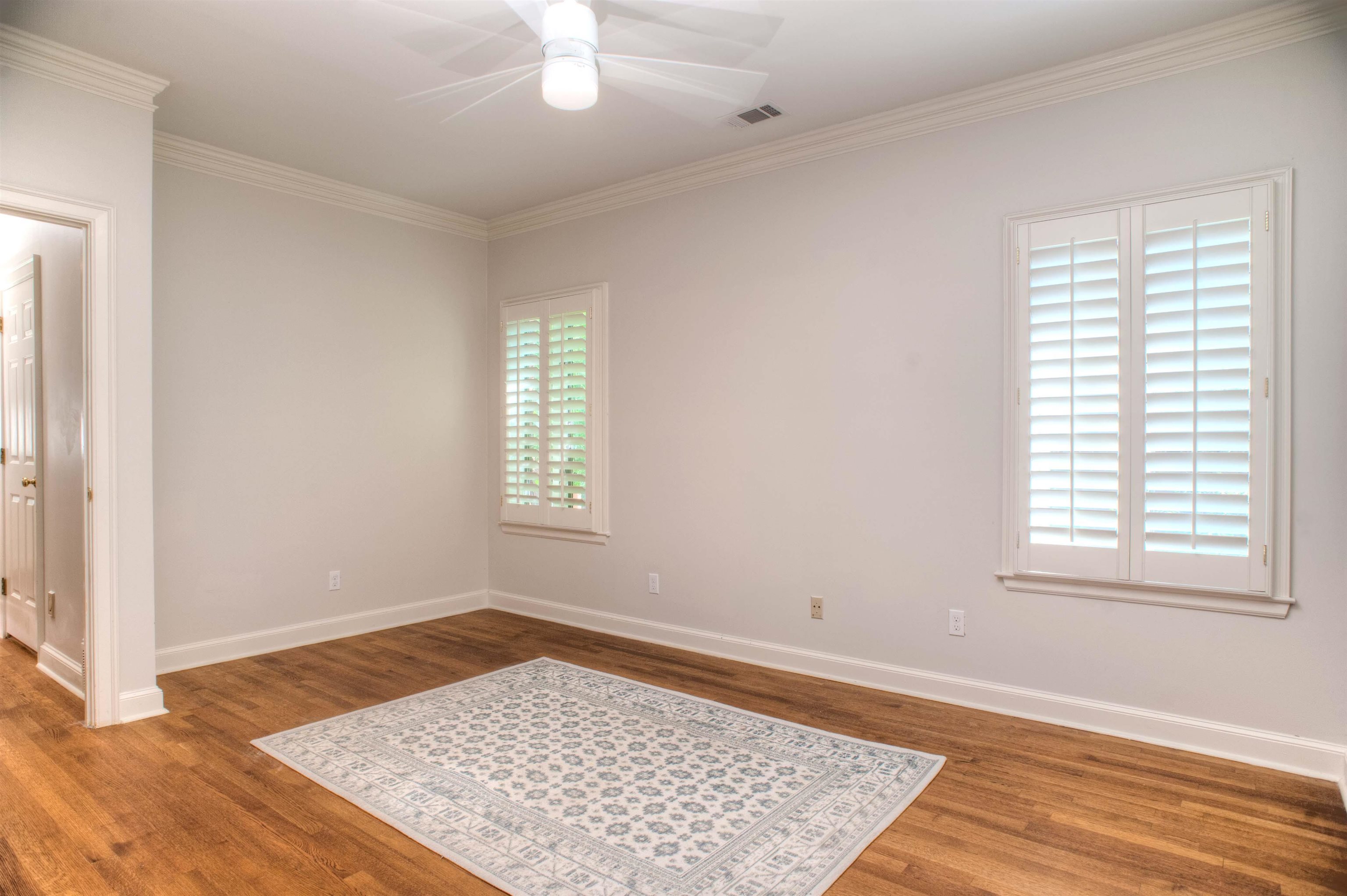 479 E RACQUET CLUB PL Unit: 479