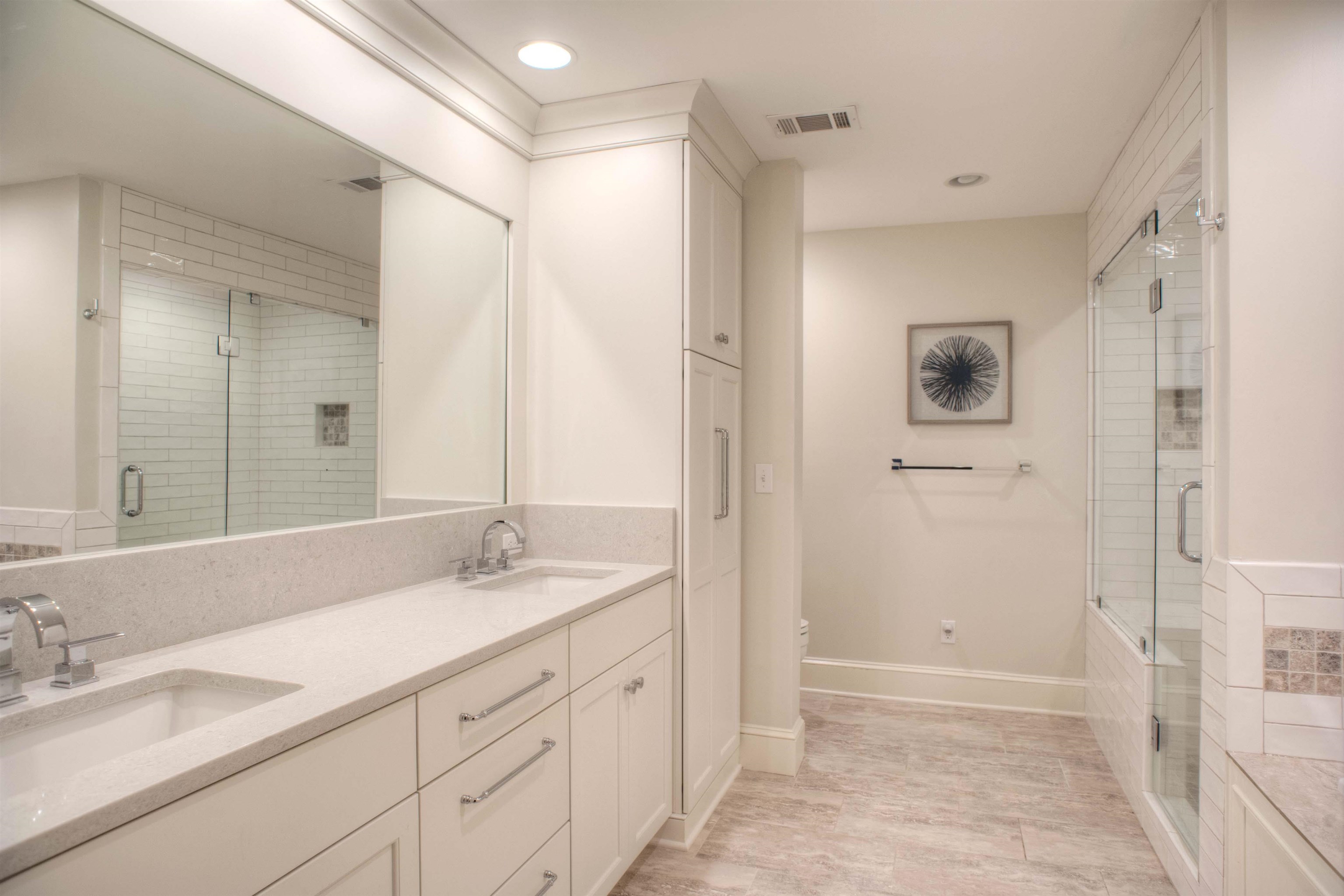 479 E RACQUET CLUB PL Unit: 479